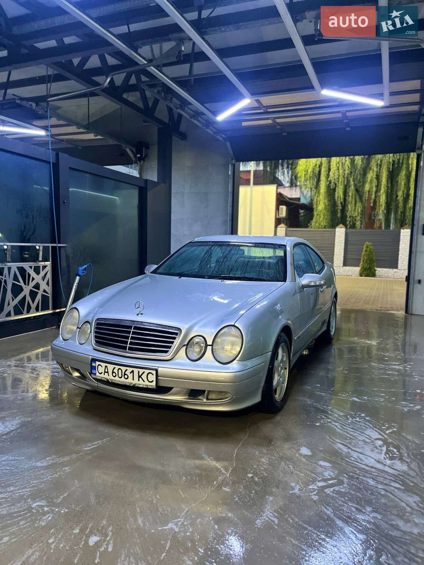 MERCEDES-BENZ CLK 200 2000