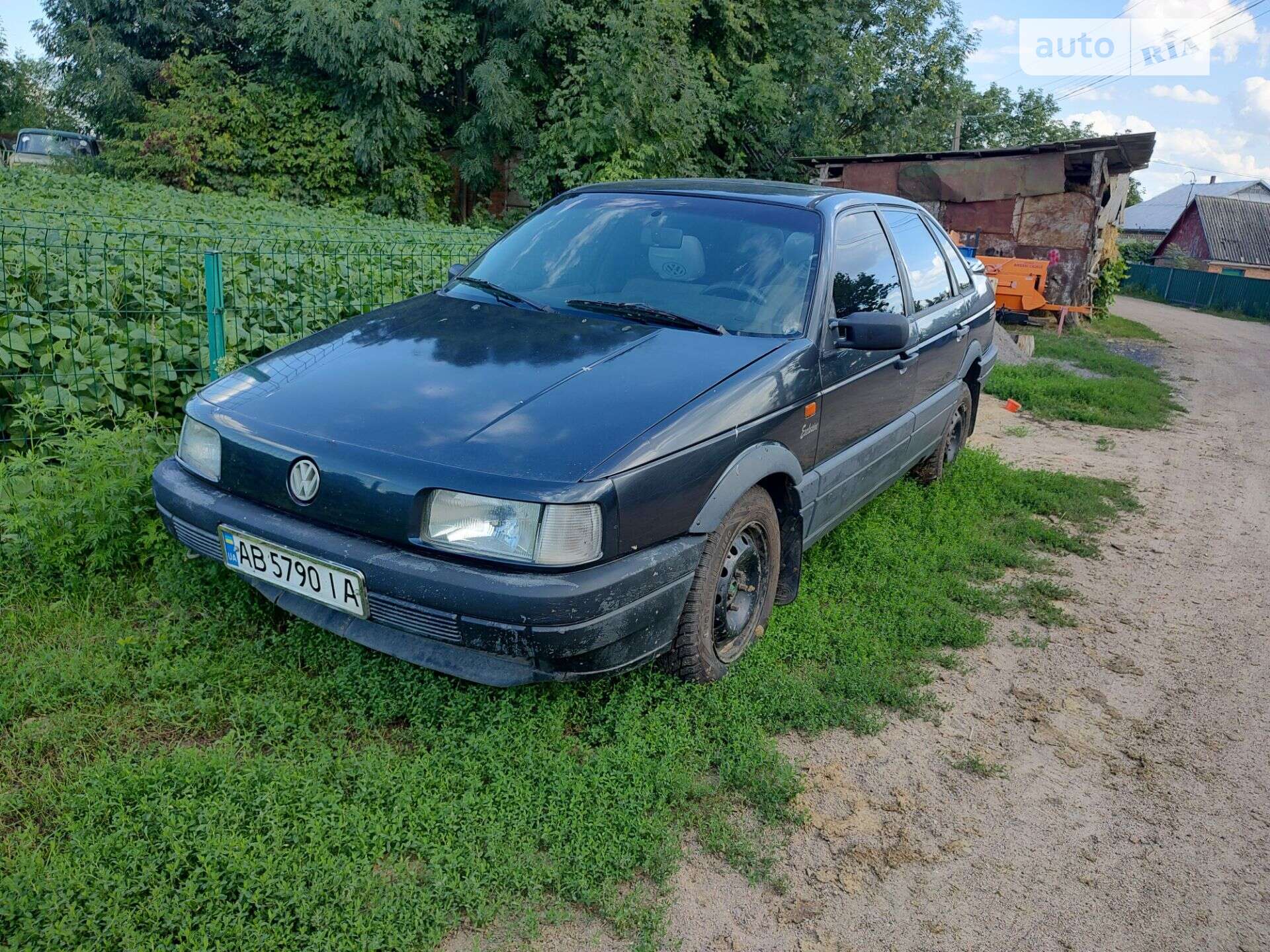 VOLKSWAGEN PASSAT 1993