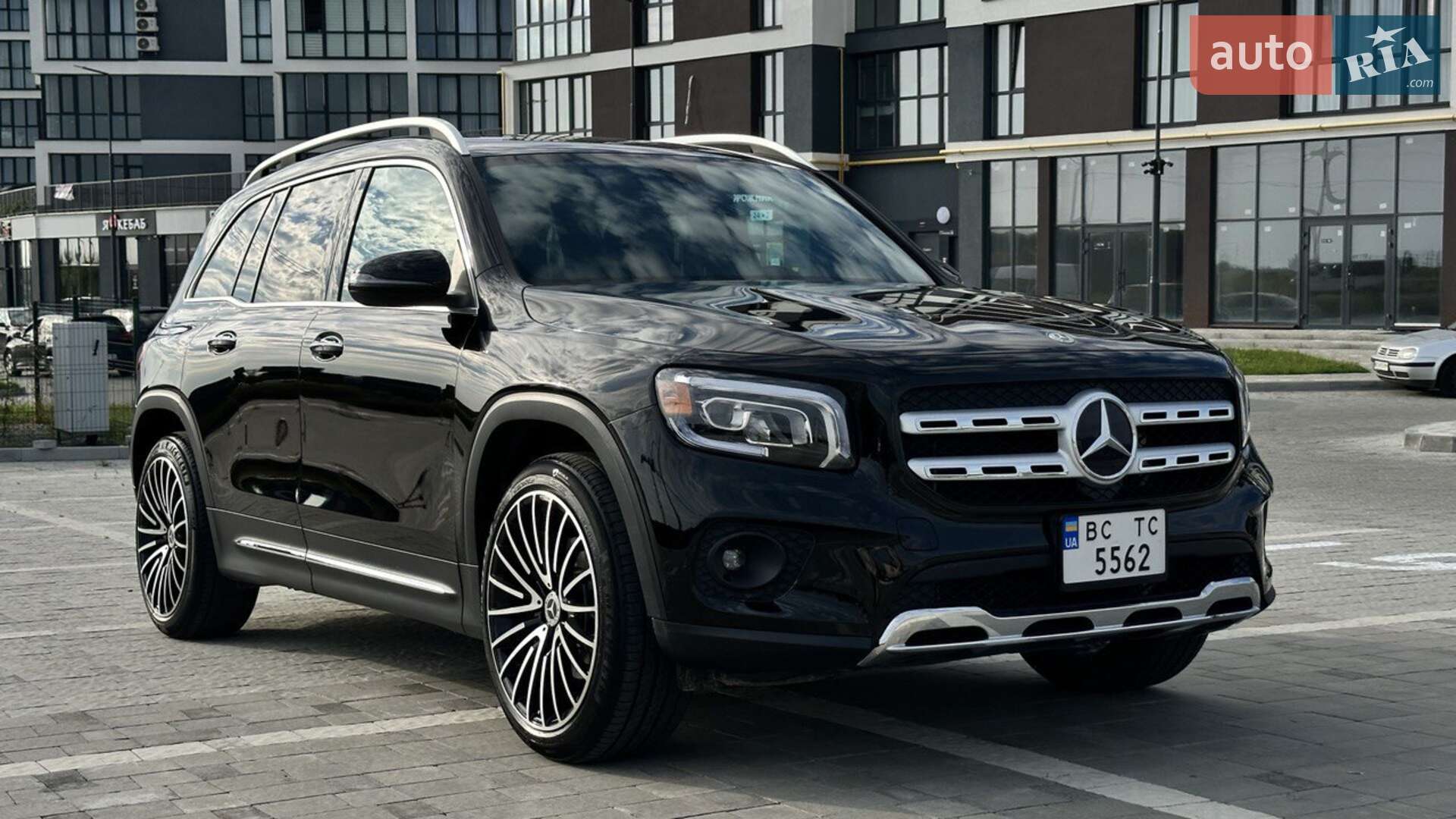 MERCEDES-BENZ GLB 250 2020