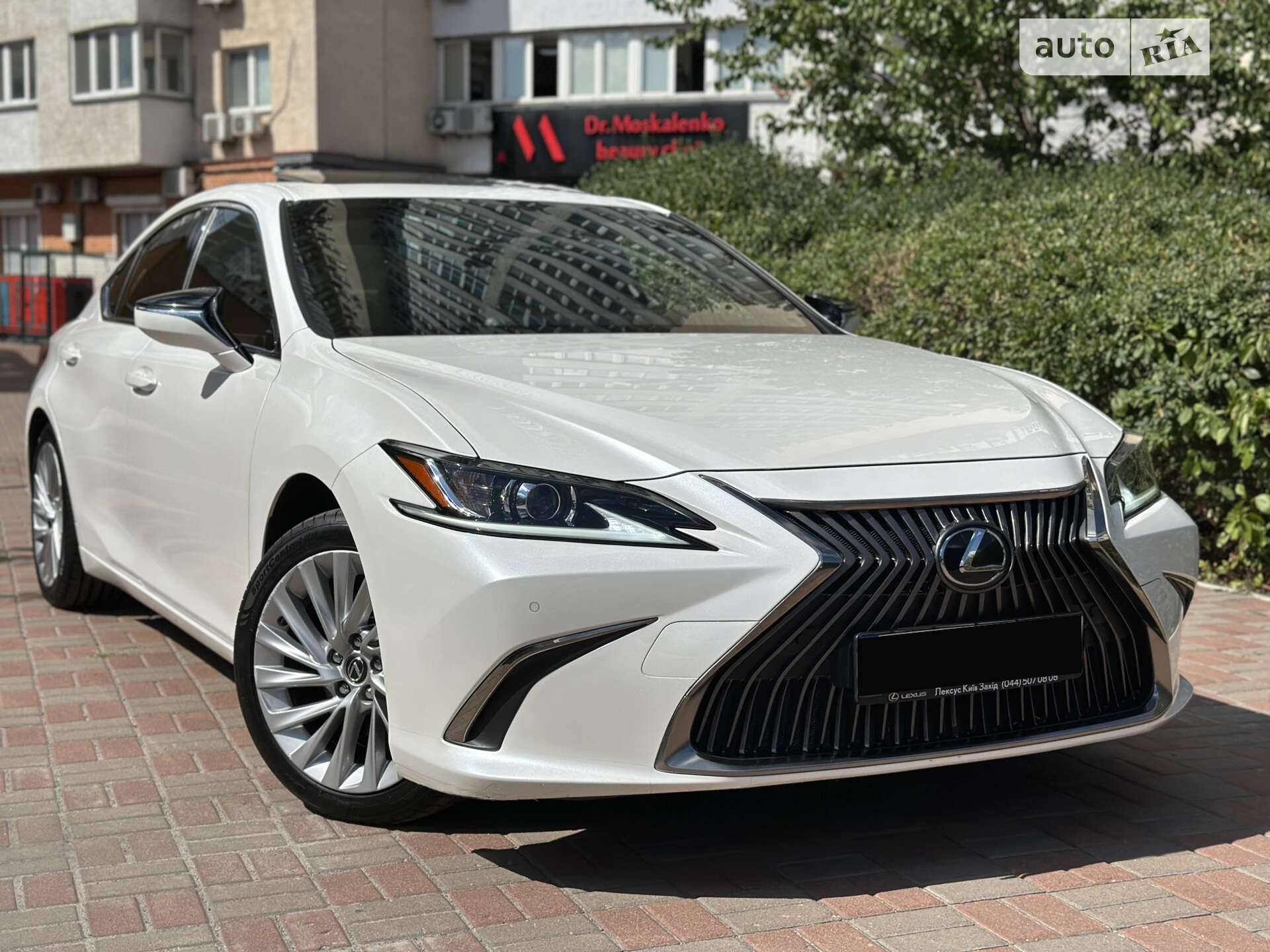LEXUS ES 250 2020