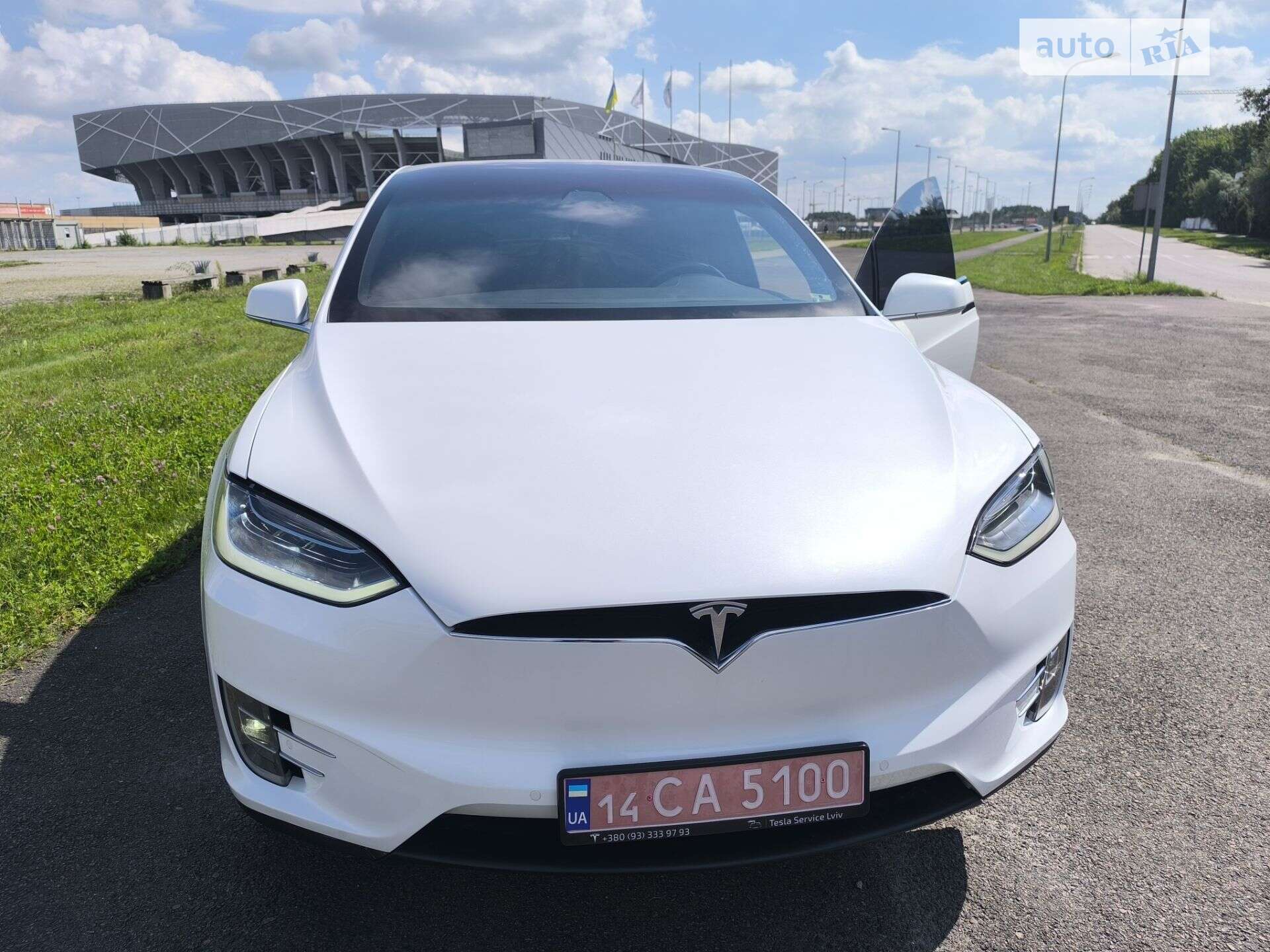 Tesla Model X 2018