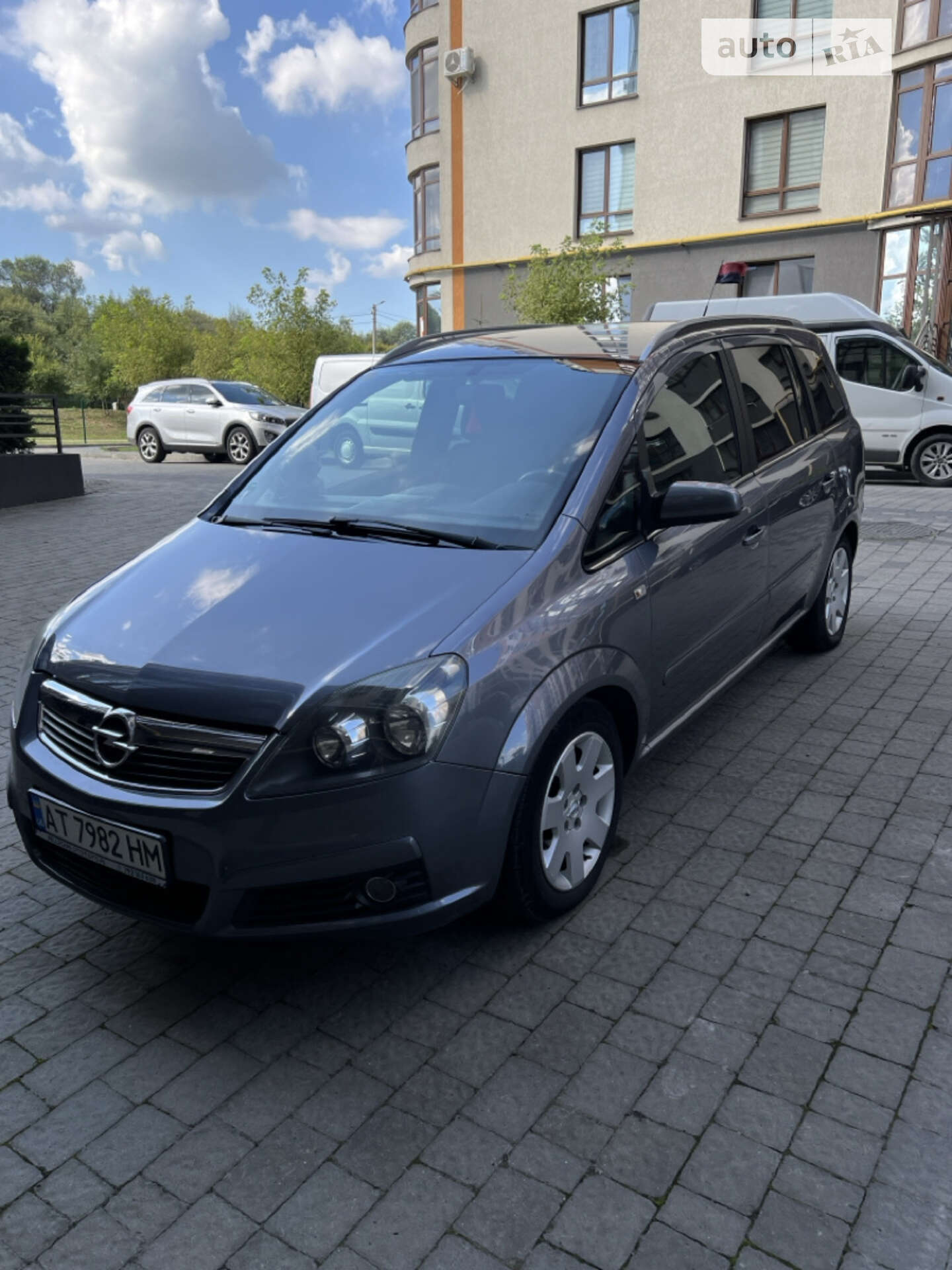 OPEL ZAFIRA 2006