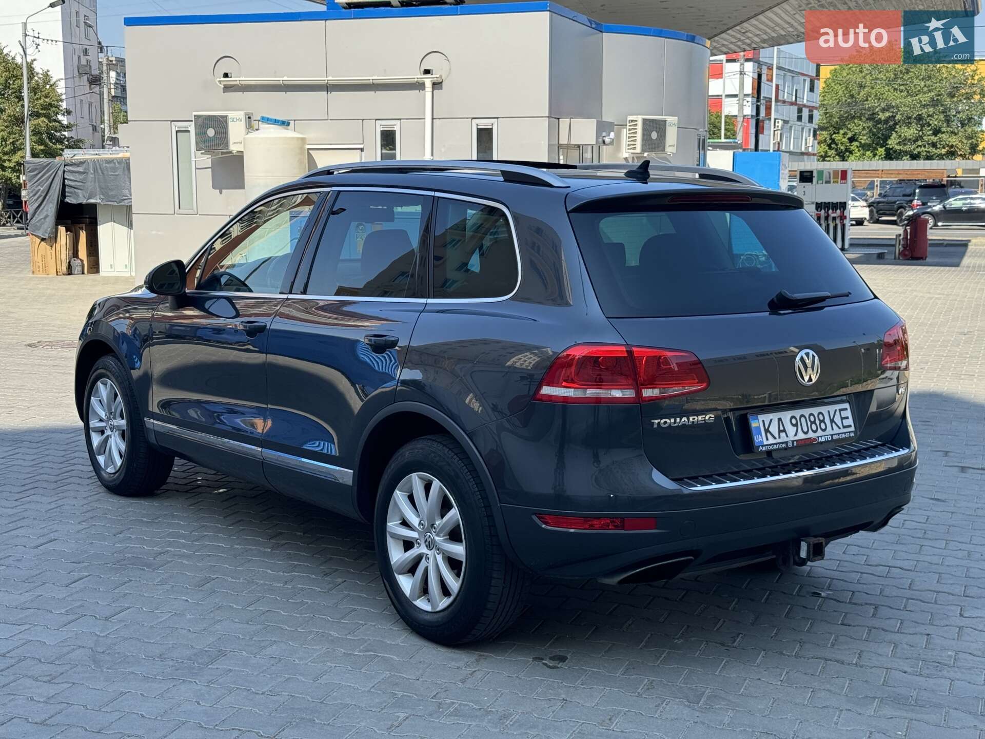 VOLKSWAGEN TOUAREG 2012