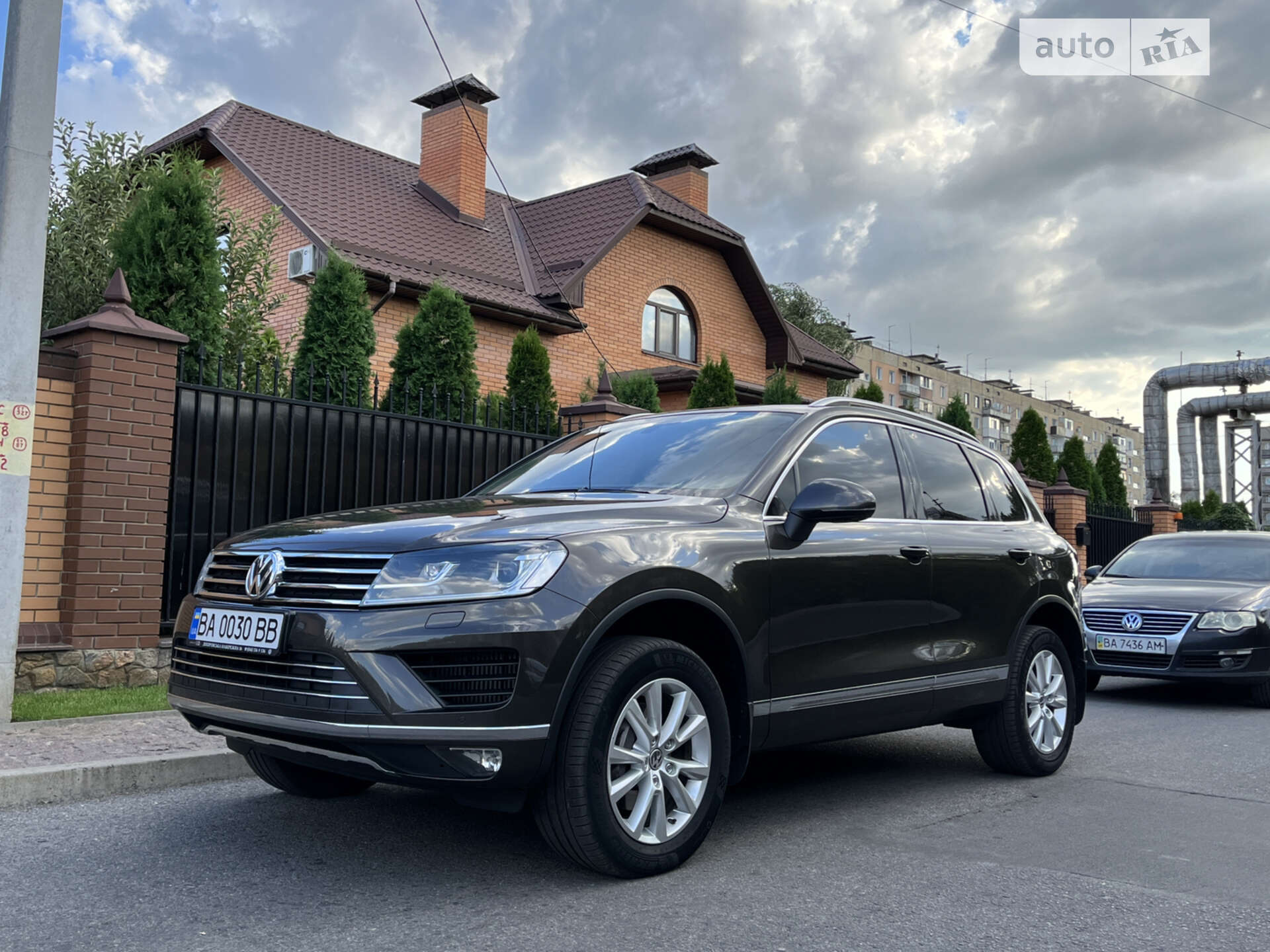 VOLKSWAGEN TOUAREG 2017