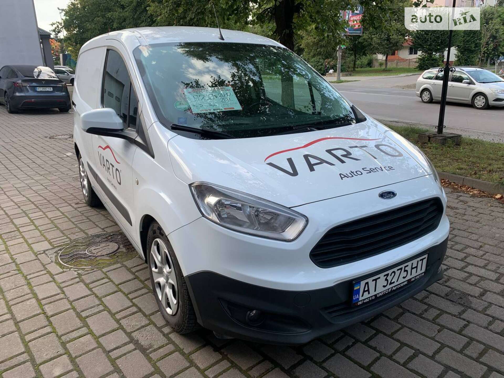 Головне фото звіту автомобіля FORD TRANSIT COURIER 2017
