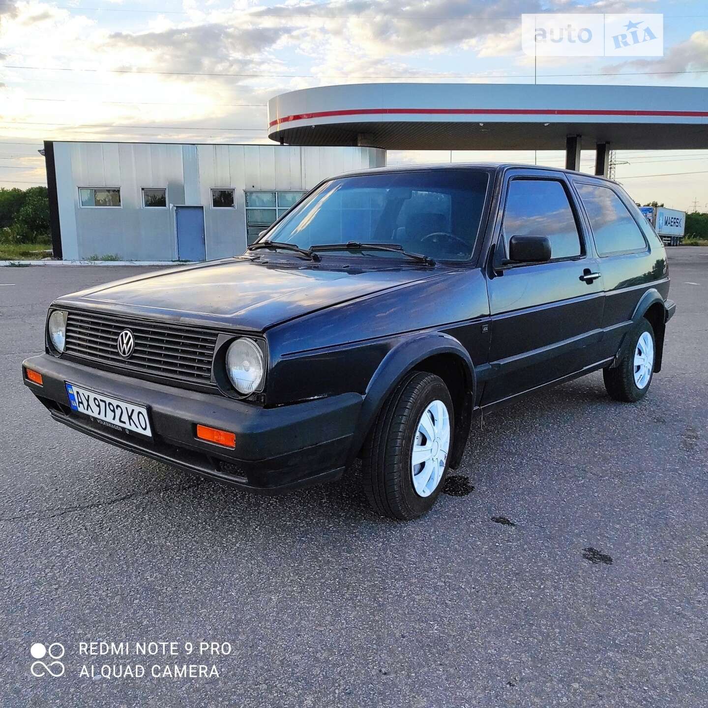 VOLKSWAGEN GOLF 1989