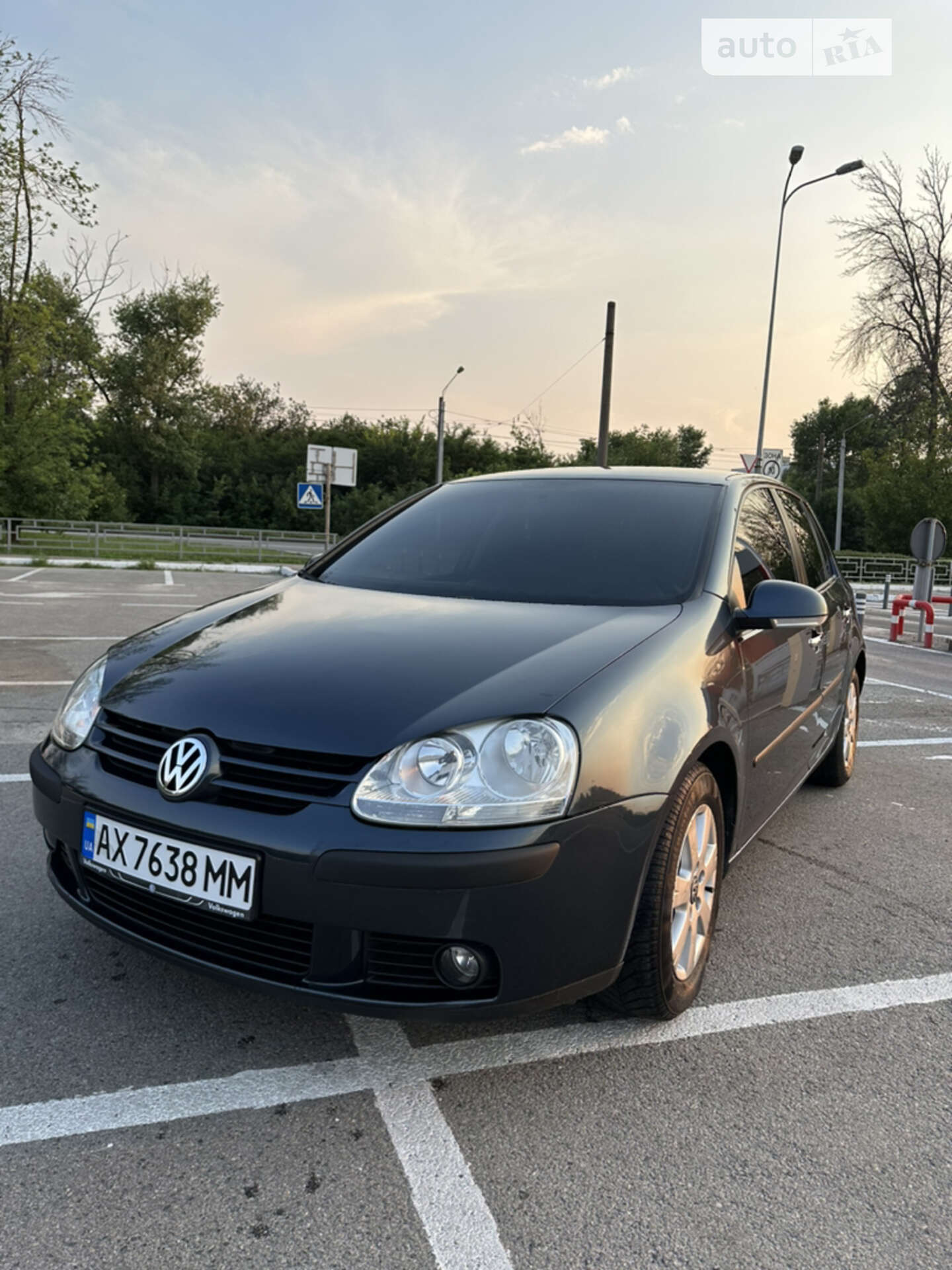 VOLKSWAGEN GOLF 2006