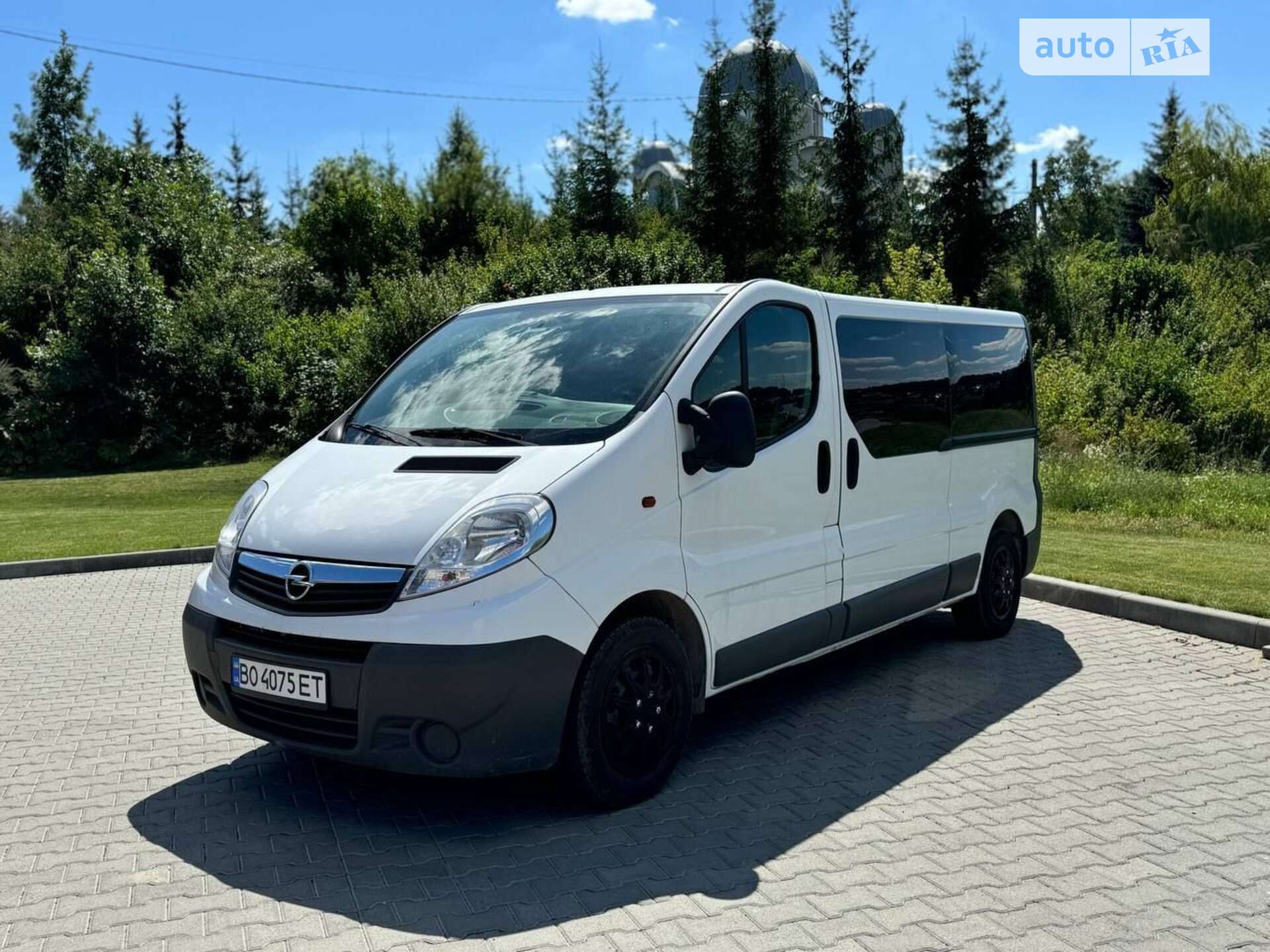 OPEL VIVARO 2014