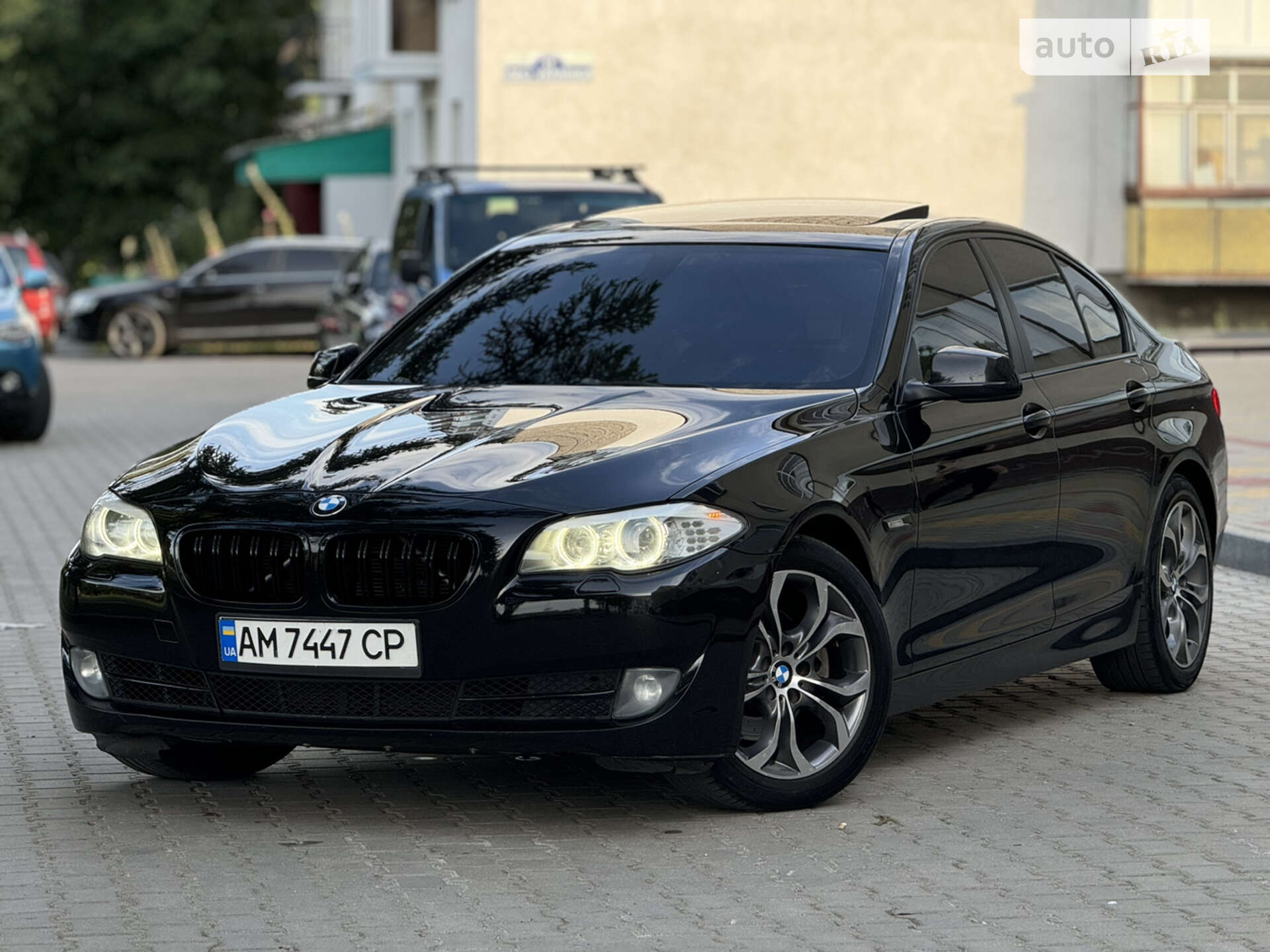 BMW 5 Series 2012