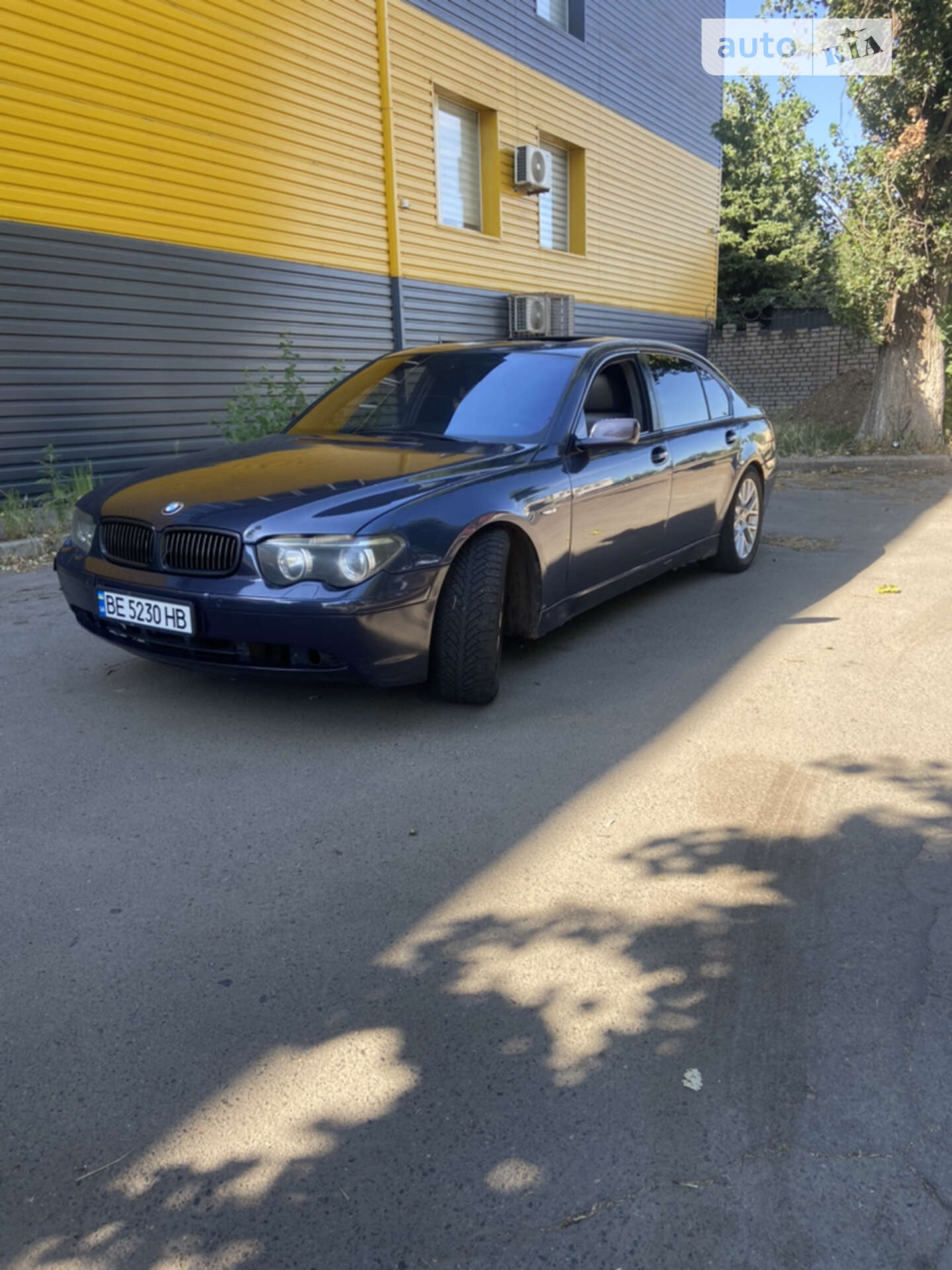 BMW 745I 2003