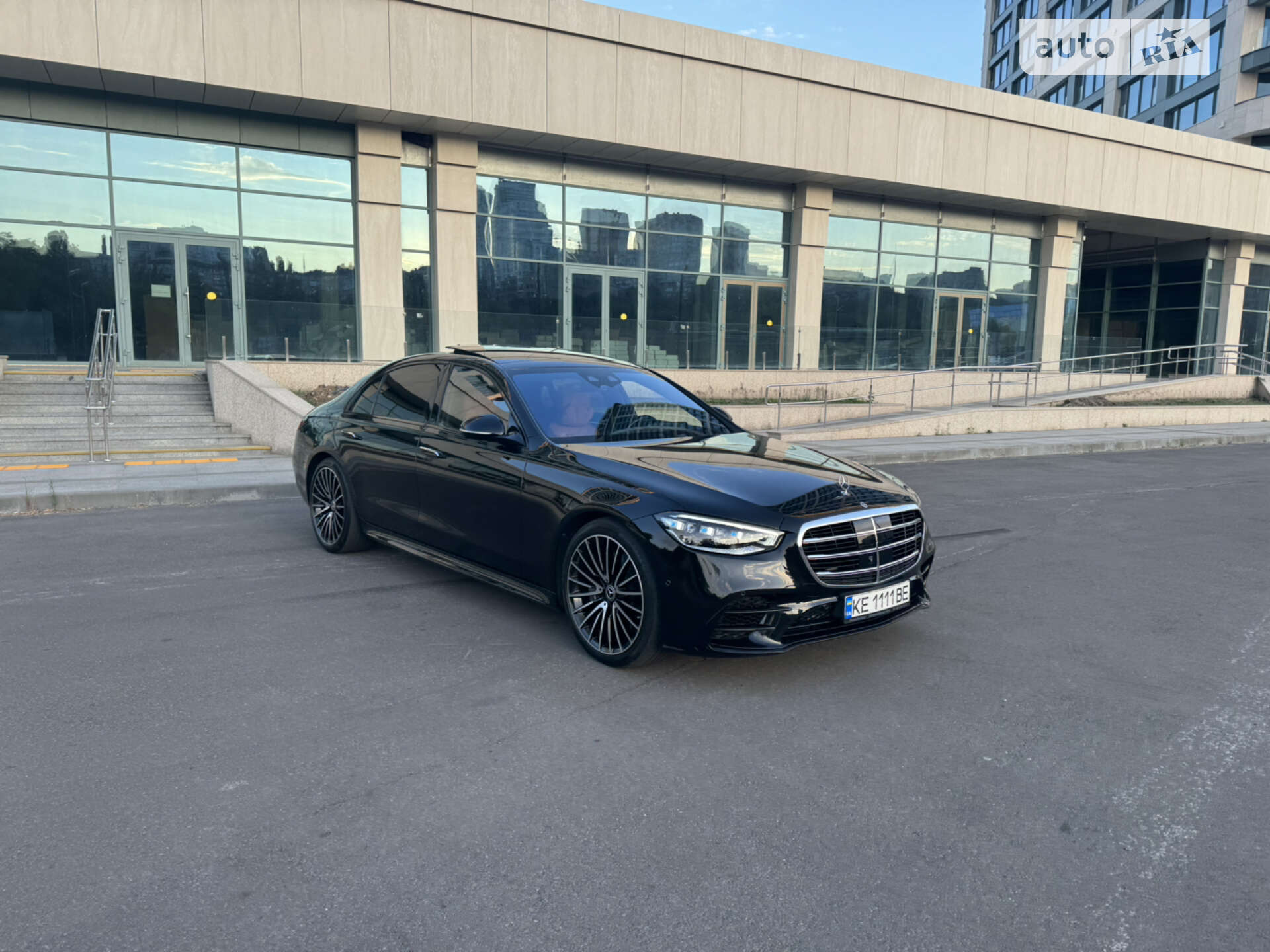 MERCEDES-BENZ S 580