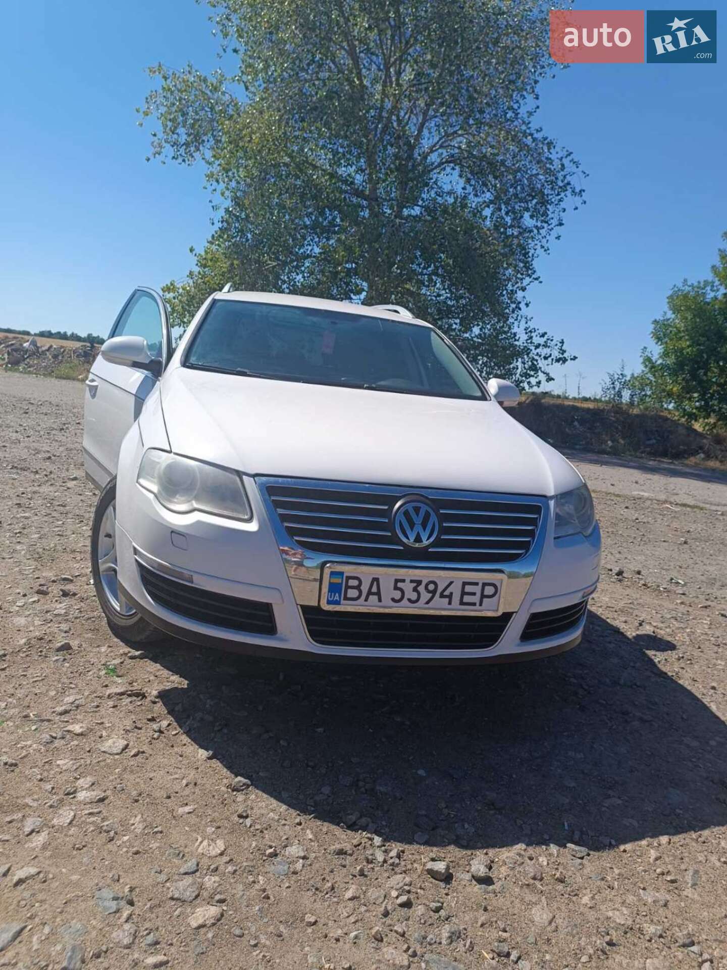 VOLKSWAGEN PASSAT 2009