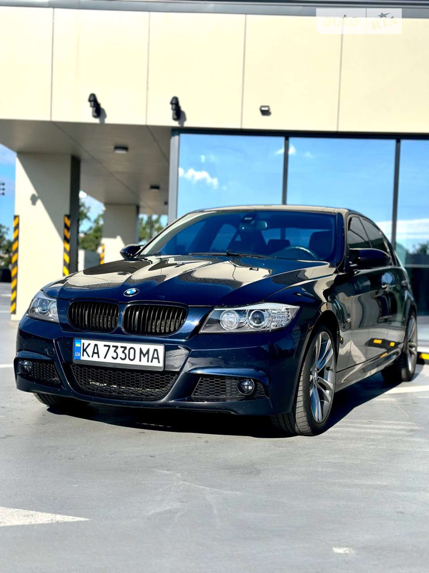 BMW 330I 2007