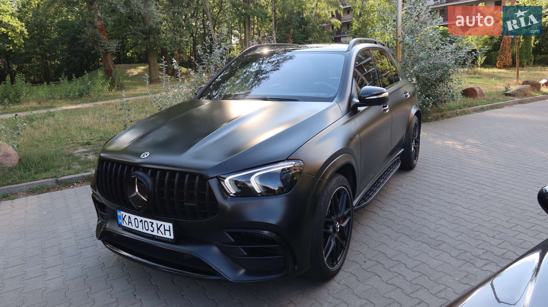 MERCEDES-BENZ GLE 63S 2022
