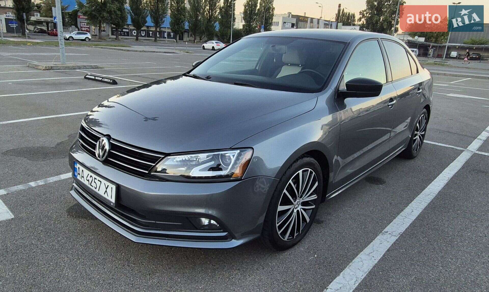 VOLKSWAGEN JETTA 2015