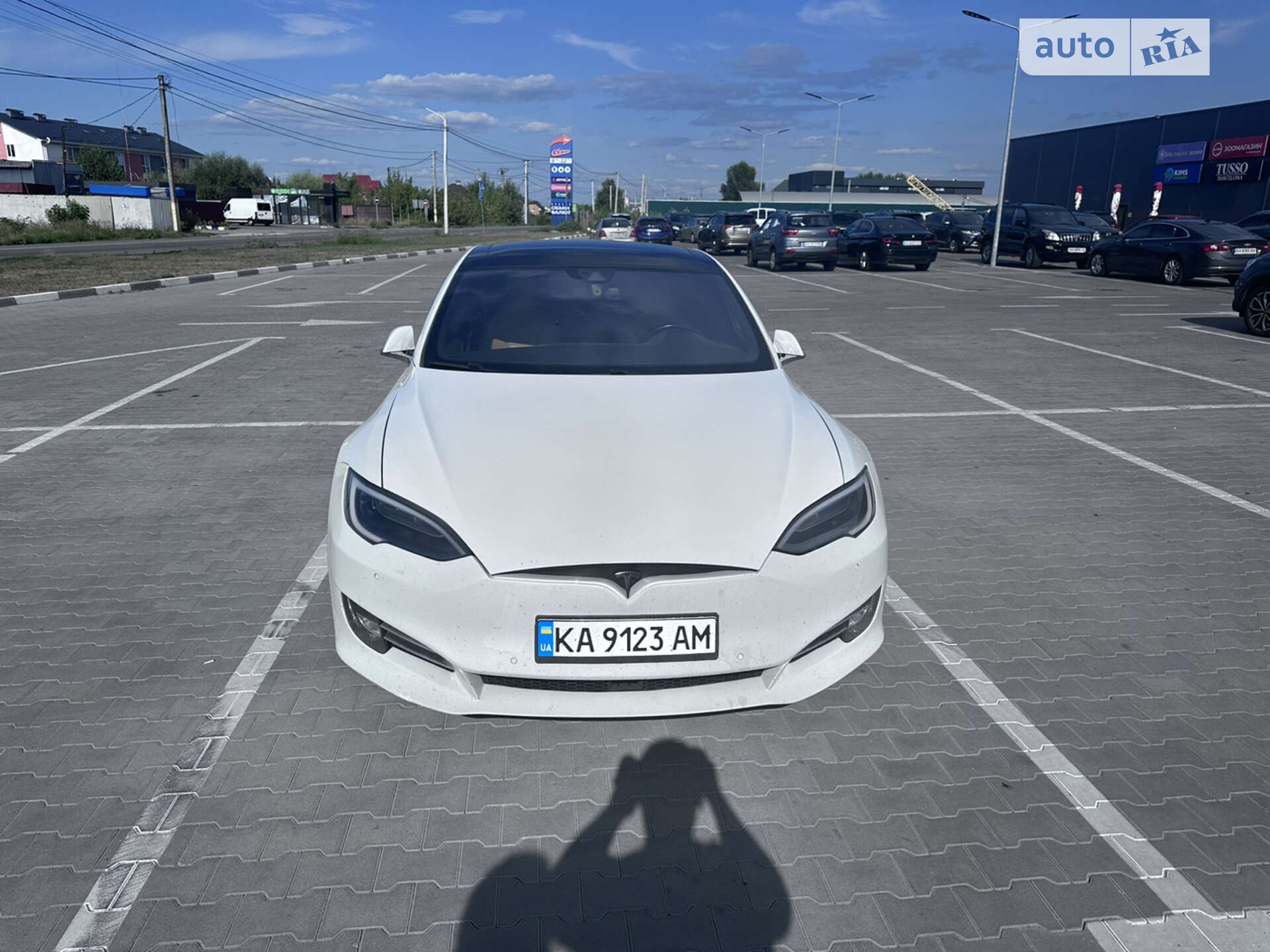 Головне фото звіту автомобіля TESLA MODEL S 2015