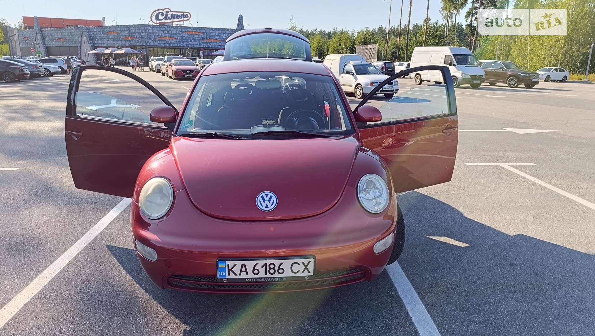 VOLKSWAGEN BEETLE 1999