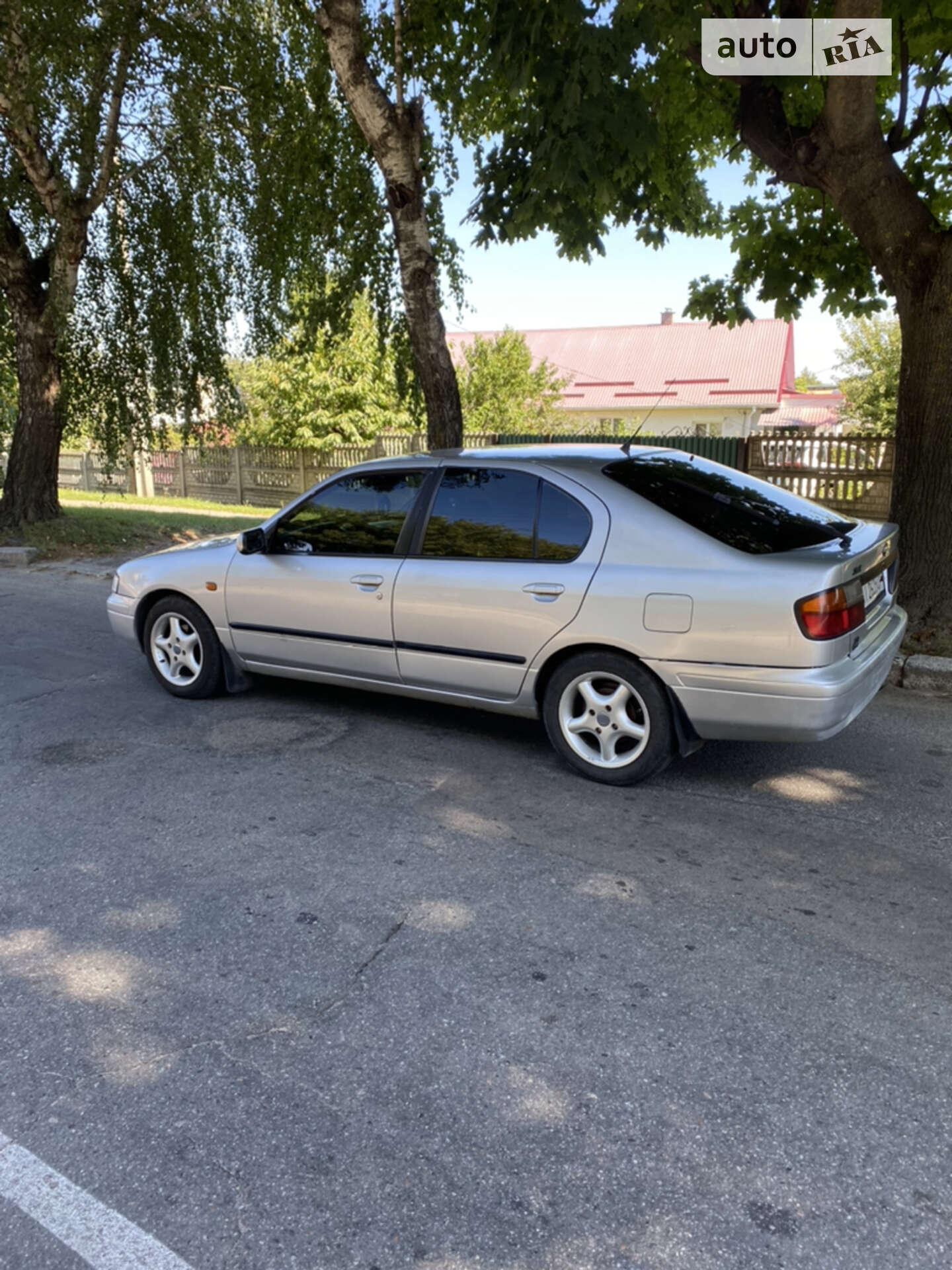 NISSAN PRIMERA 1997