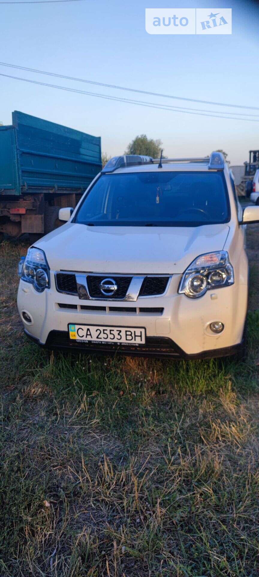 Головне фото звіту автомобіля NISSAN X-TRAIL 2012