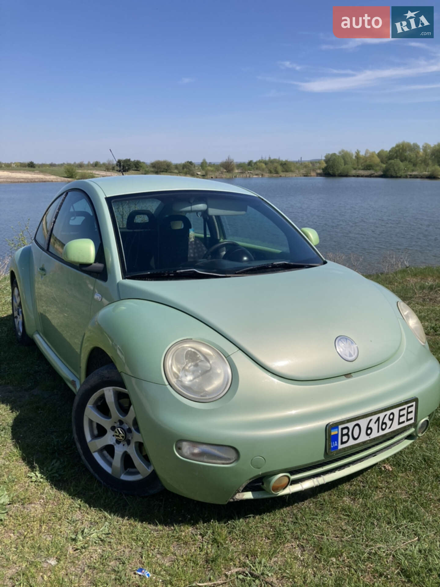 VOLKSWAGEN NEW BEETLE 1999