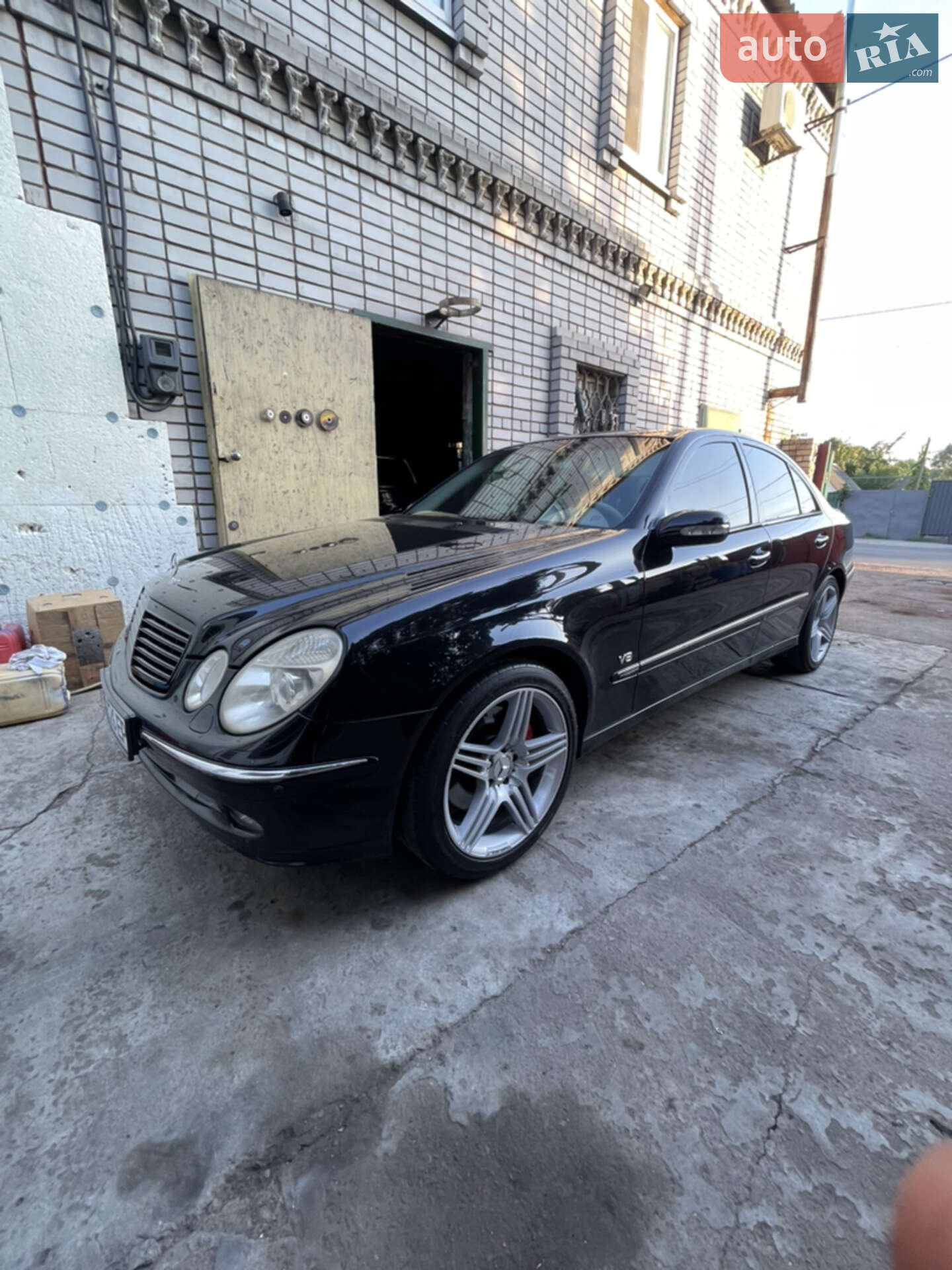 MERCEDES-BENZ E 500 2003