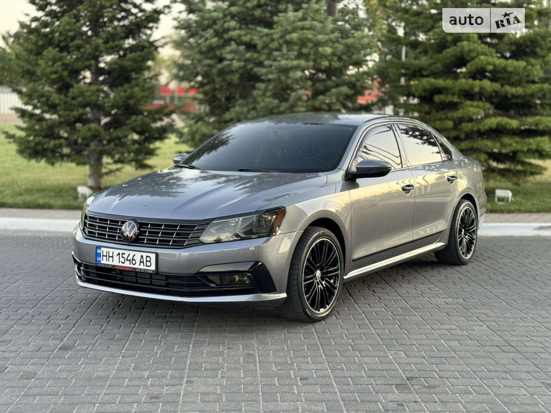 VOLKSWAGEN PASSAT 2017