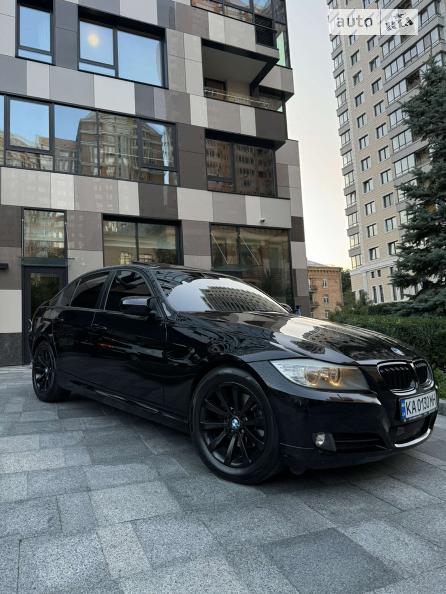 BMW 328XI 2010