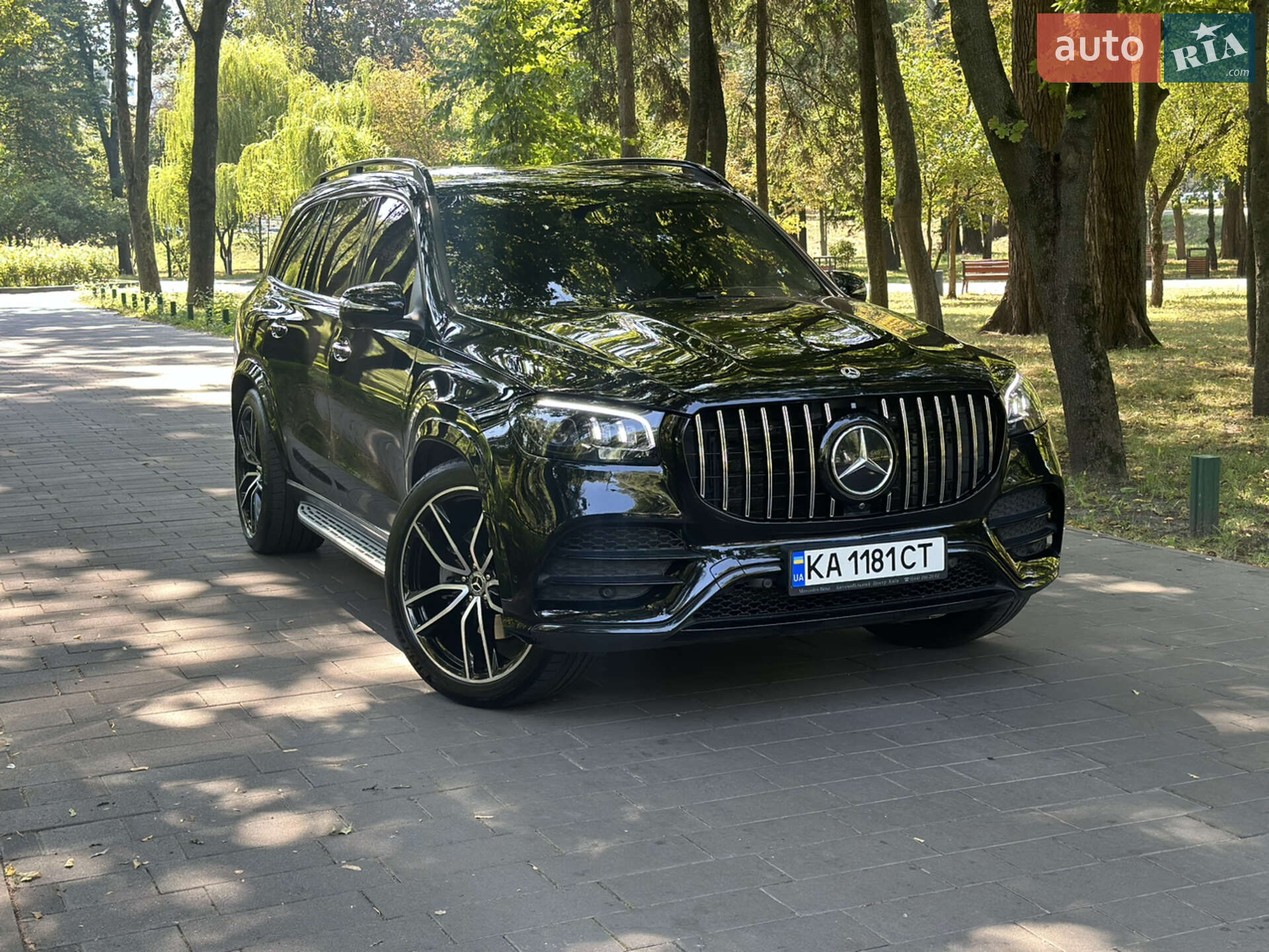 MERCEDES-BENZ GLS 580 2021