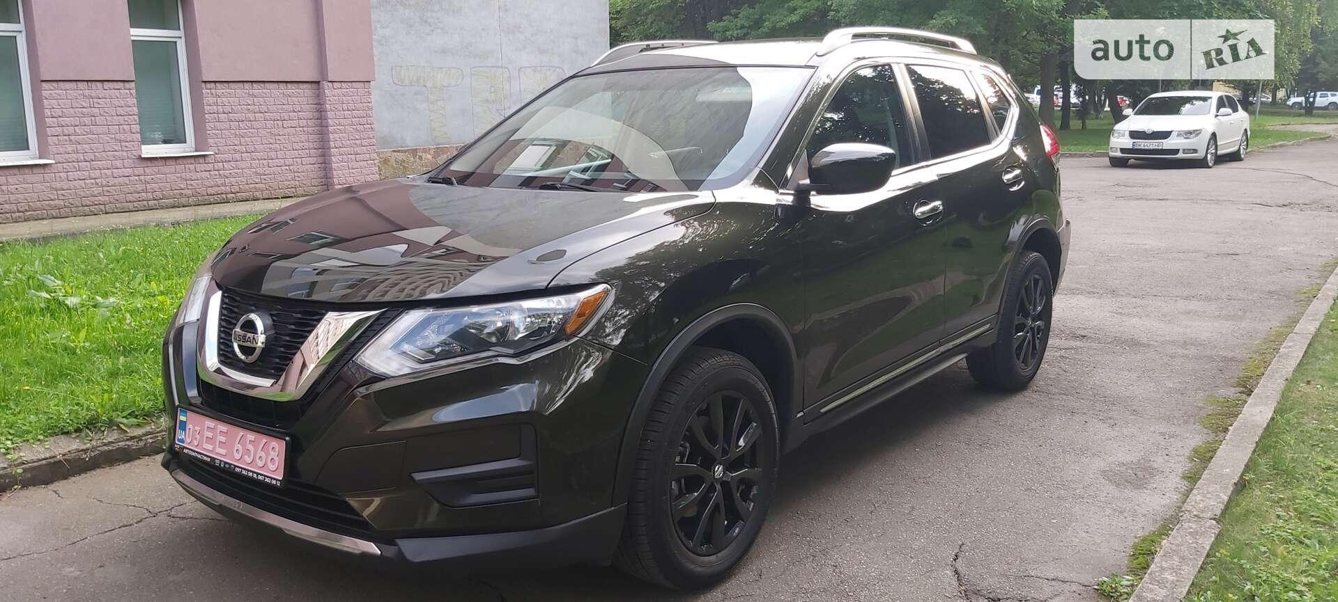 Головне фото звіту автомобіля NISSAN ROGUE 2016