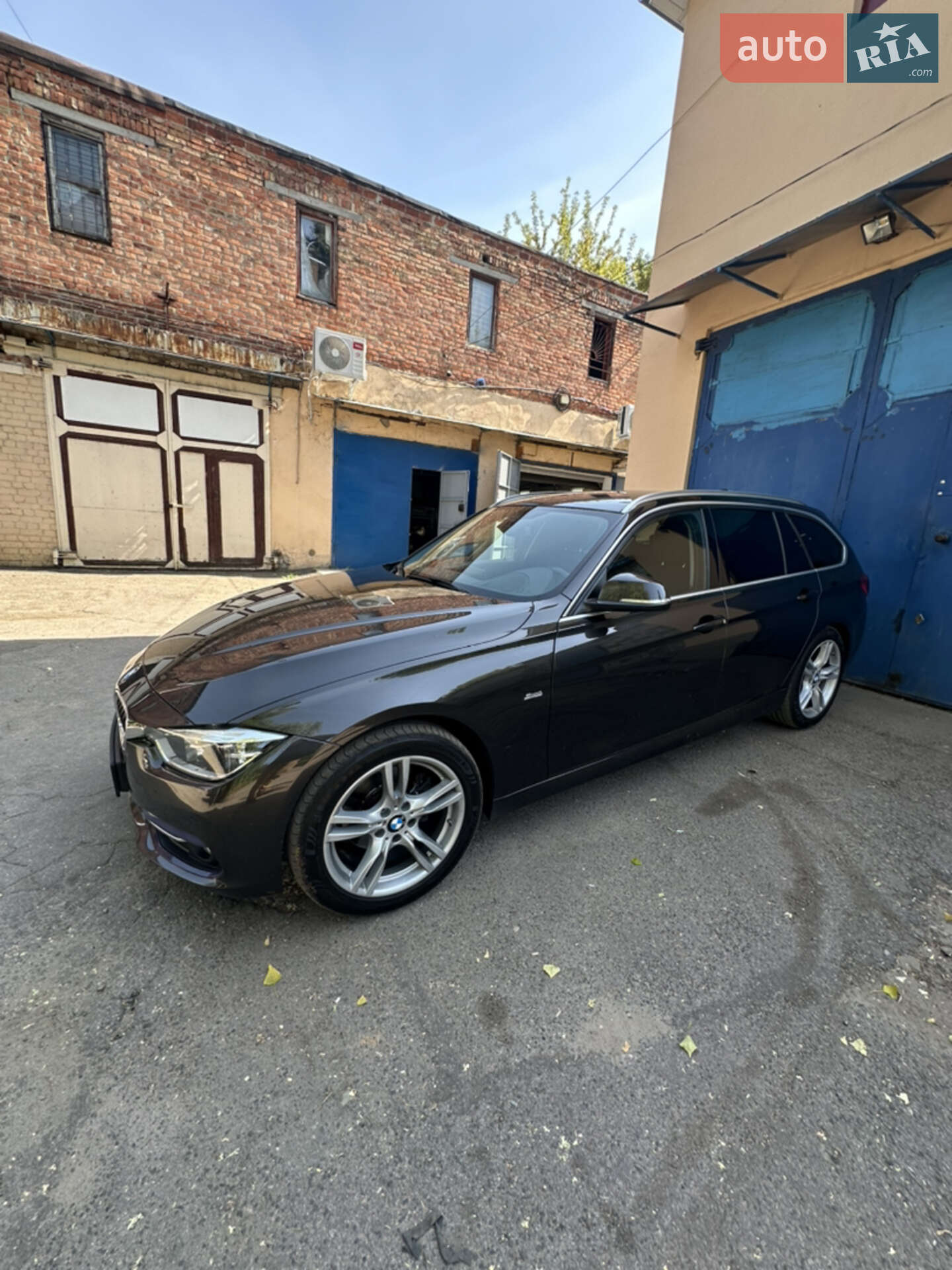 BMW 320D XDRIVE 2016