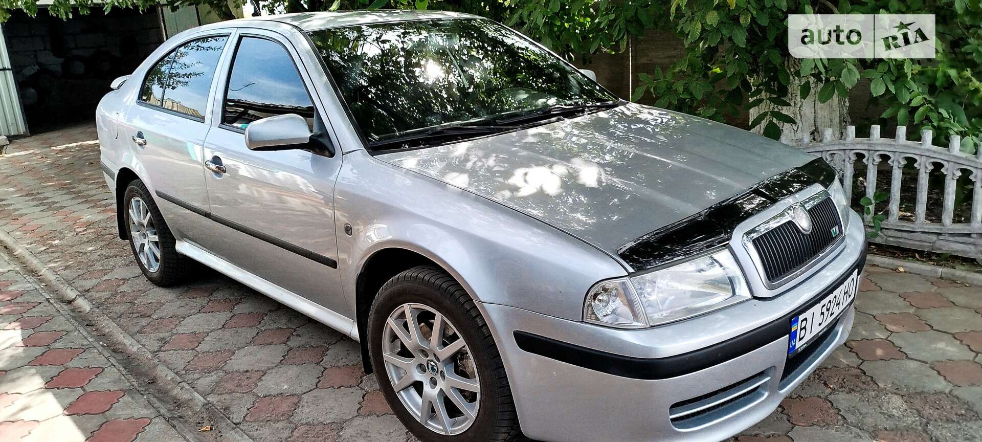 Головне фото звіту автомобіля SKODA OCTAVIA TOUR 2008