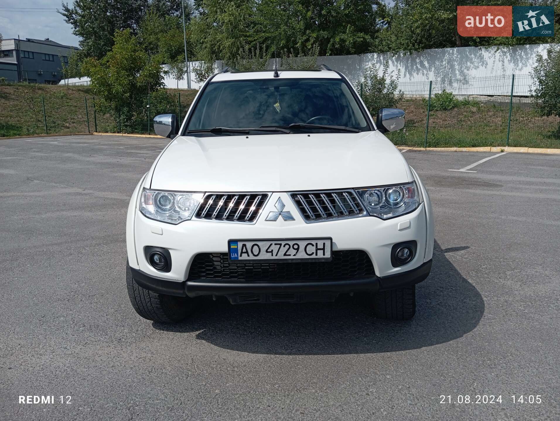 MITSUBISHI PAJERO SPORT 2012
