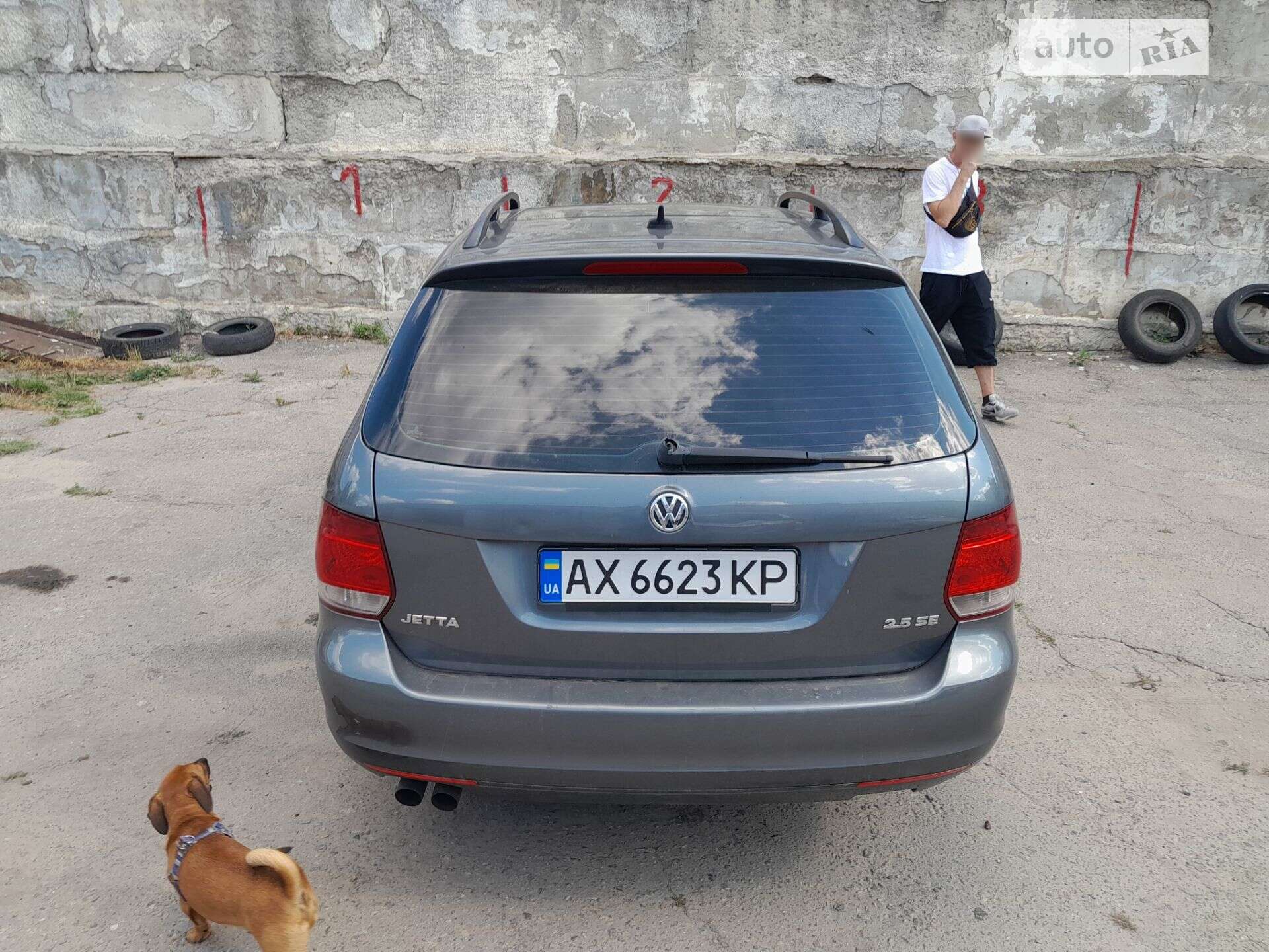 VOLKSWAGEN JETTA 2011