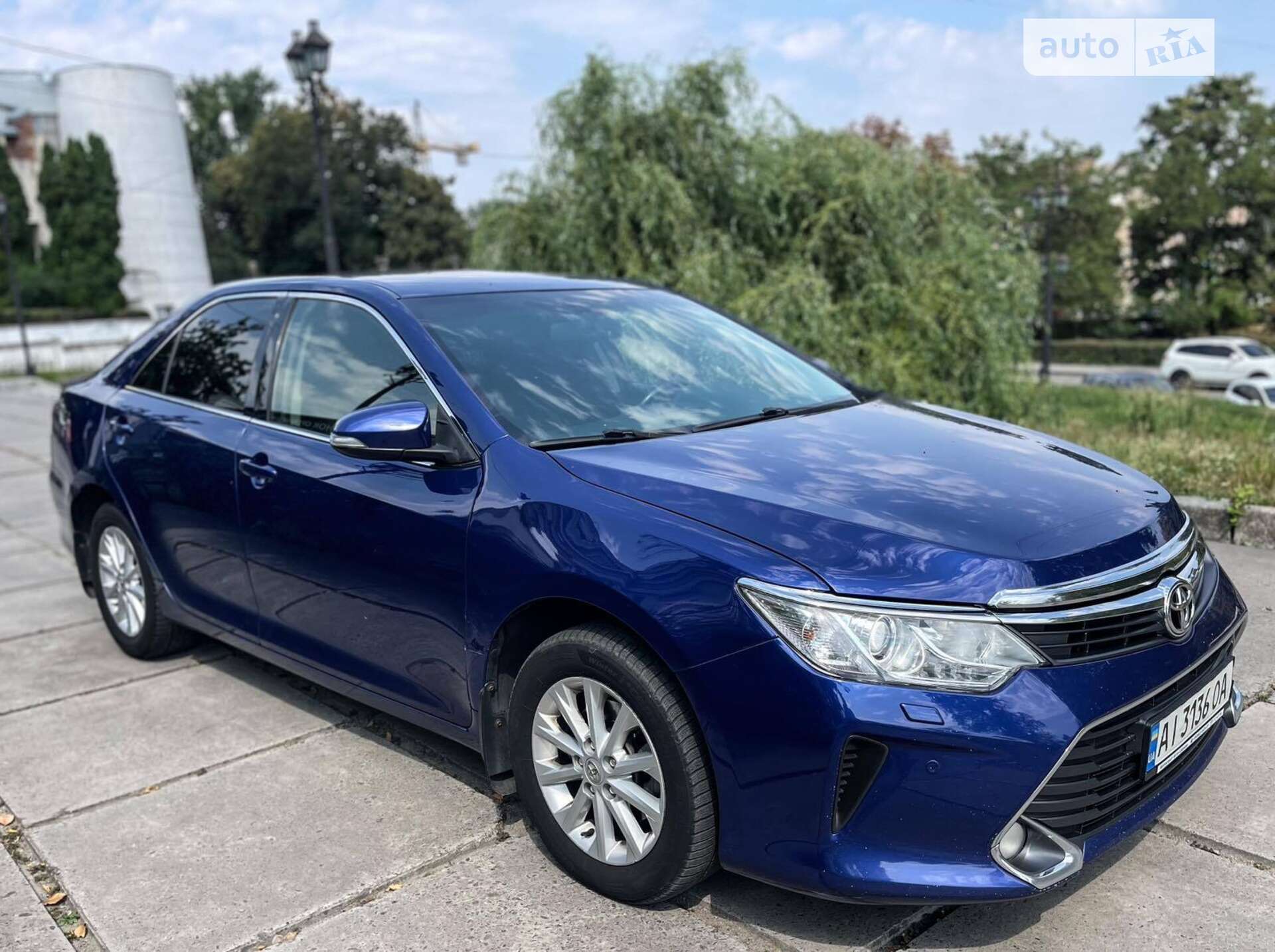 TOYOTA CAMRY