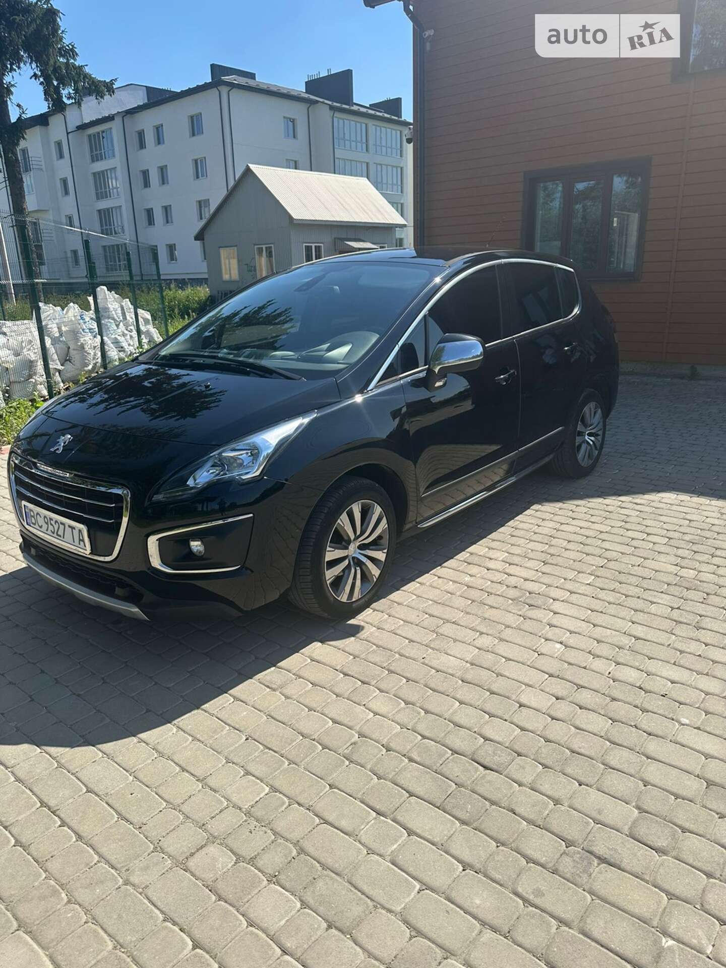 PEUGEOT 3008 2016