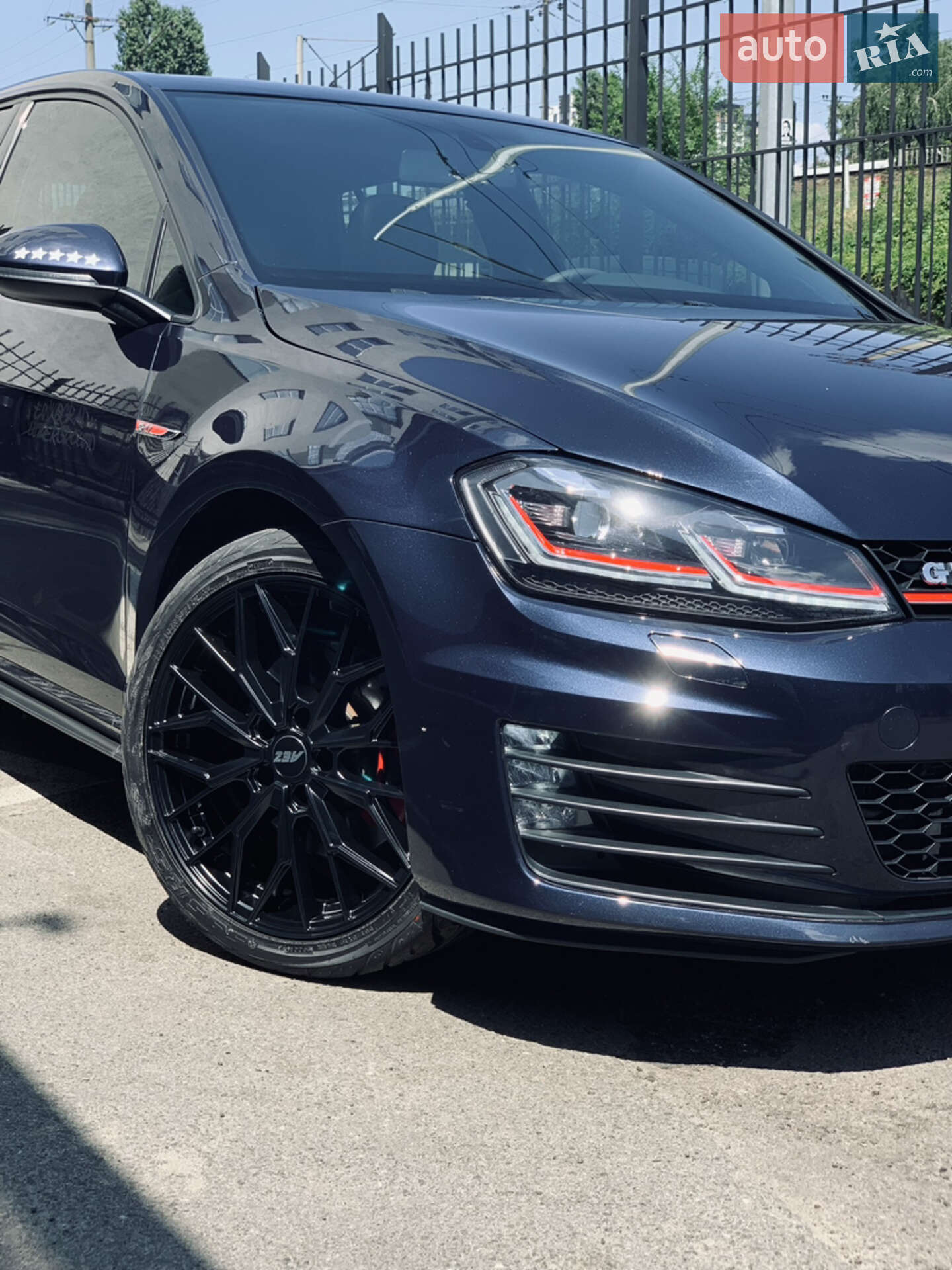 VOLKSWAGEN GOLF 2015