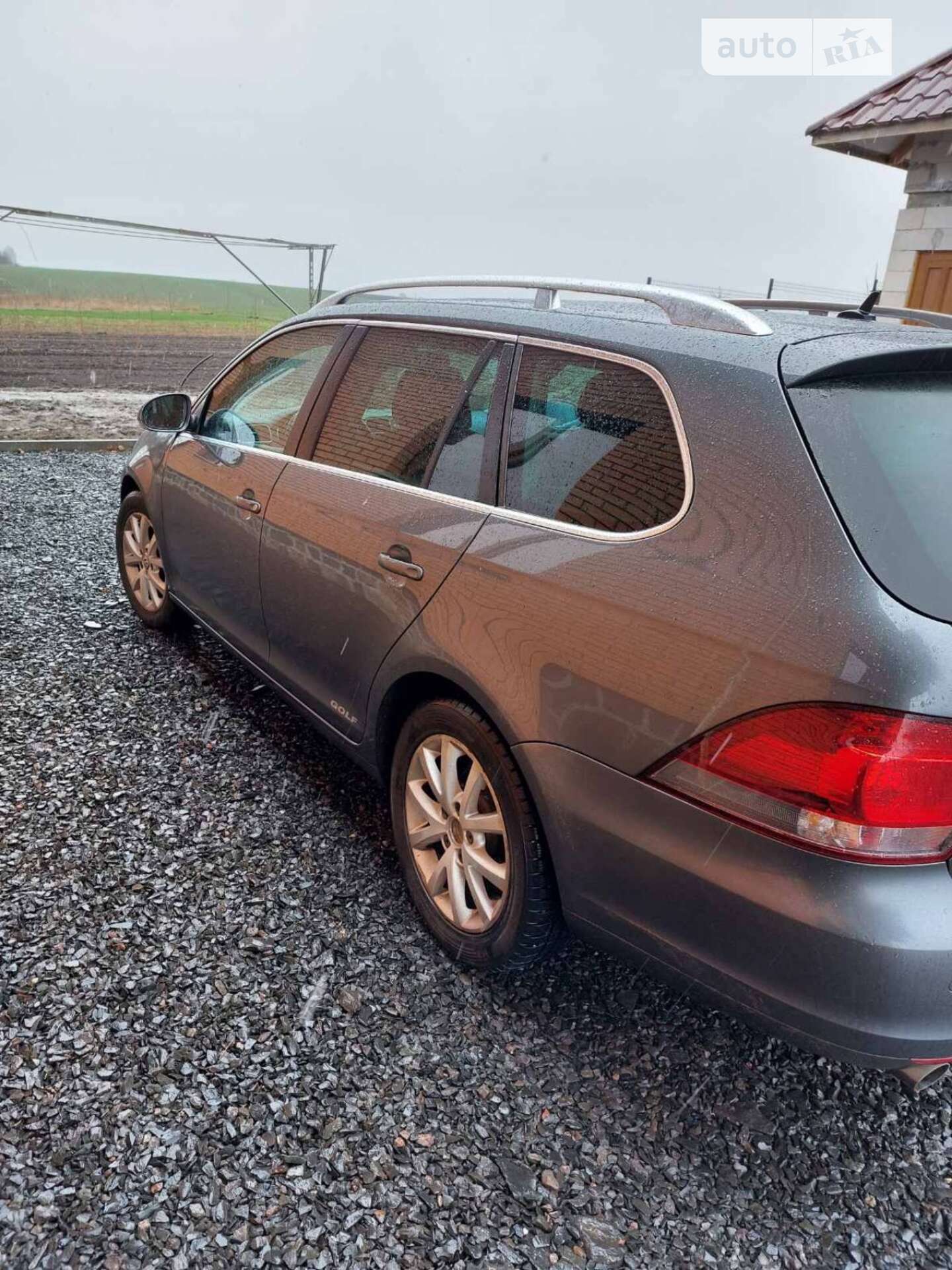 VOLKSWAGEN GOLF 2009