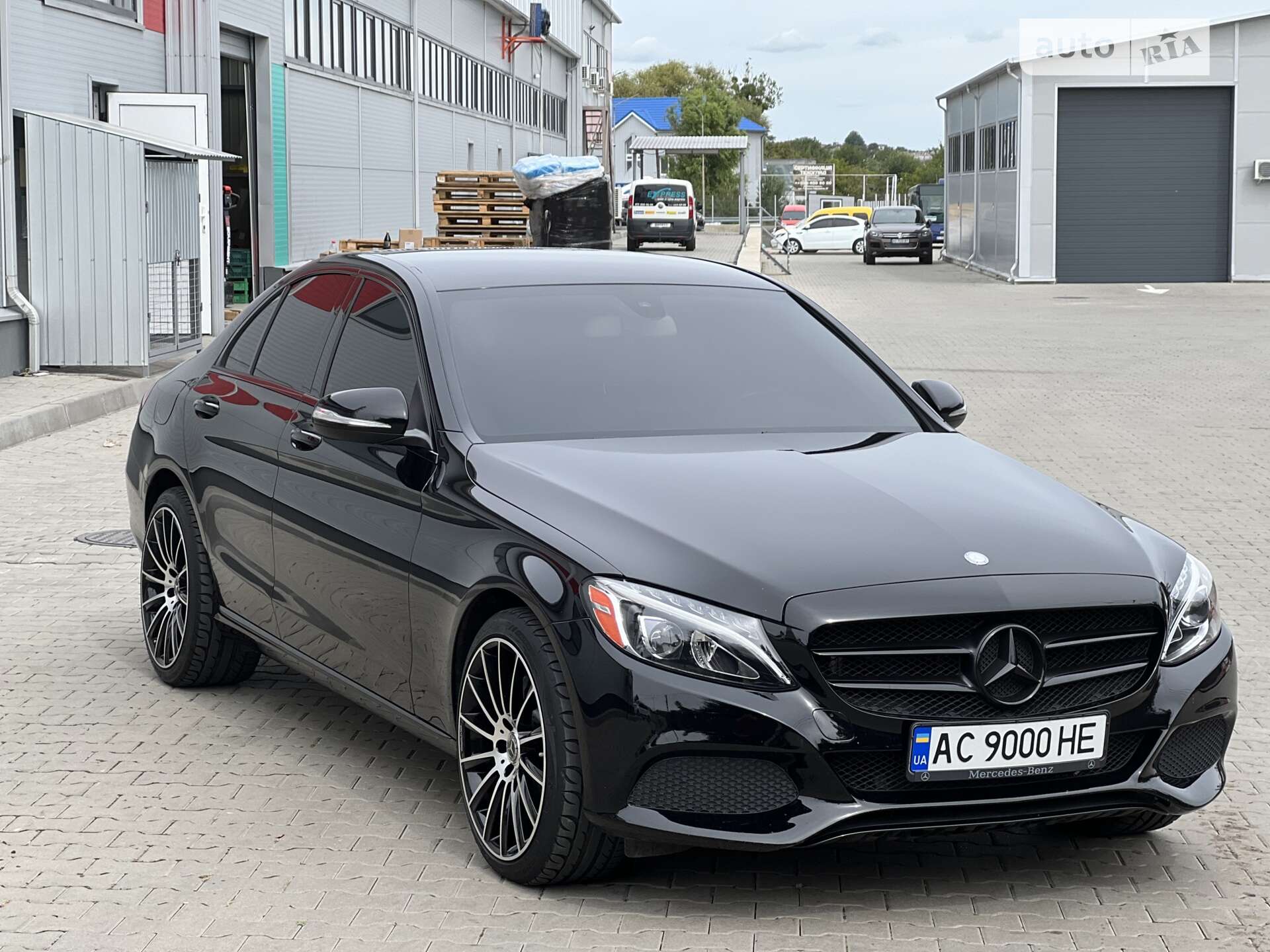 MERCEDES-BENZ C 300 2014