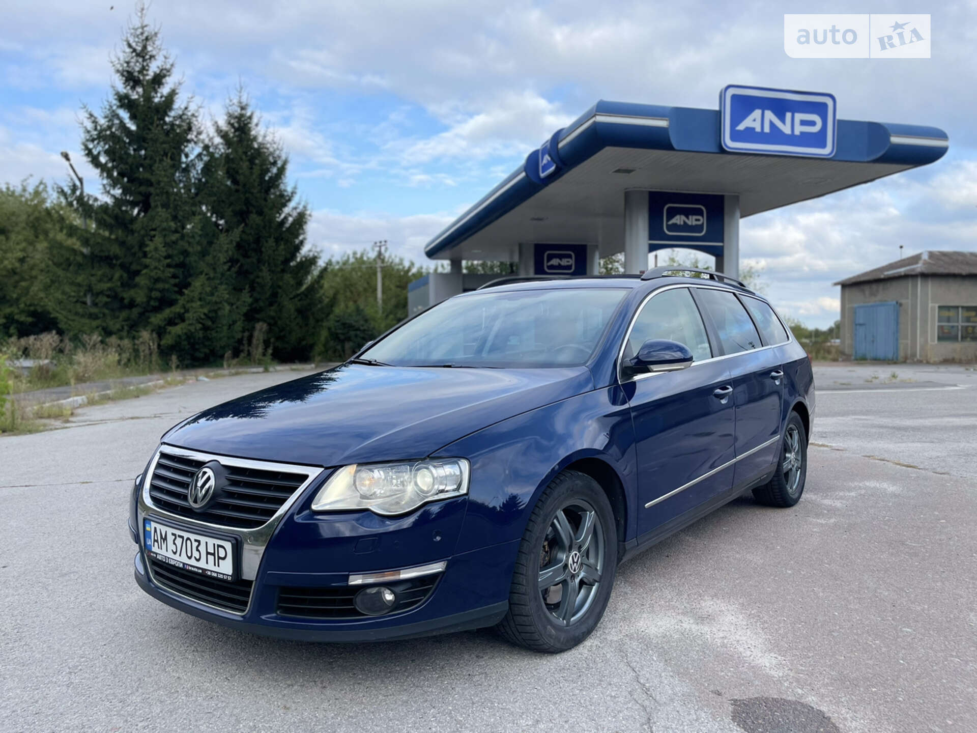 VOLKSWAGEN PASSAT 2009