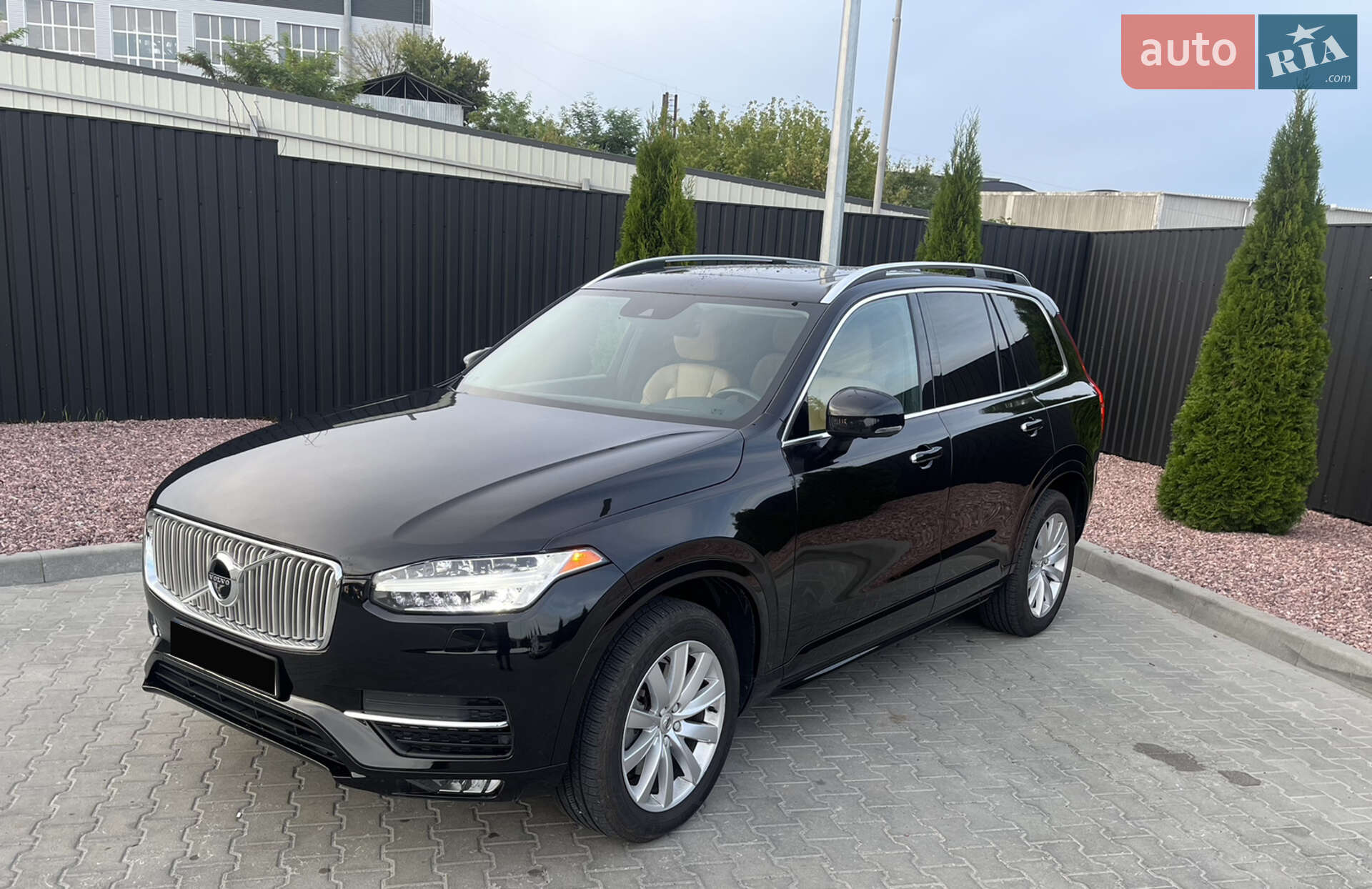 VOLVO XC90 2015