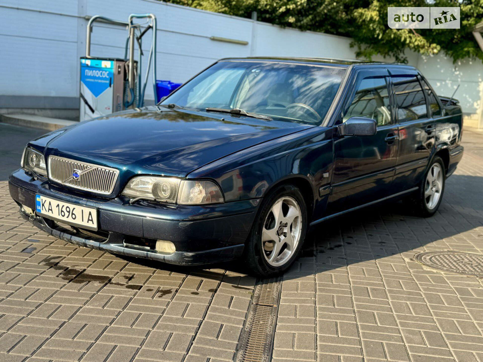 VOLVO S70 1998