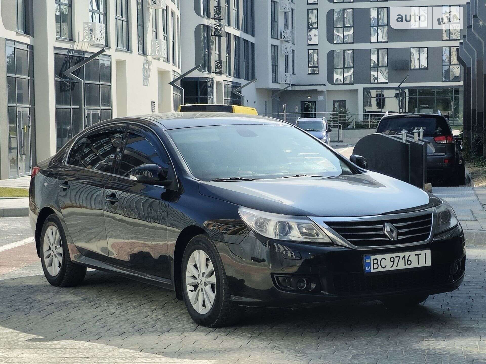 Renault Latitude 2010
