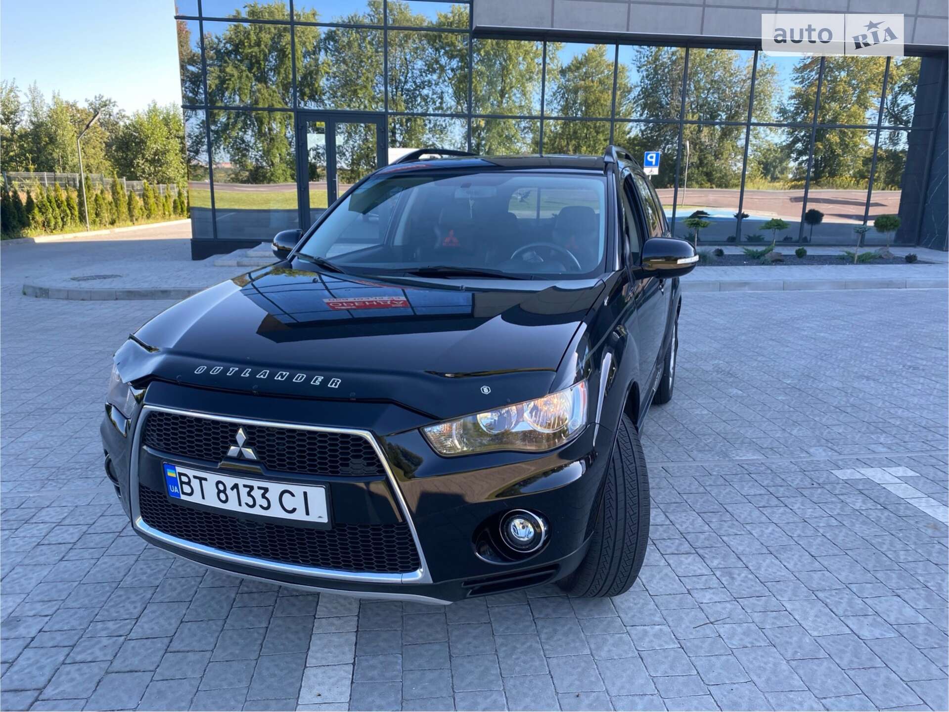 Mitsubishi Outlander XL 2010