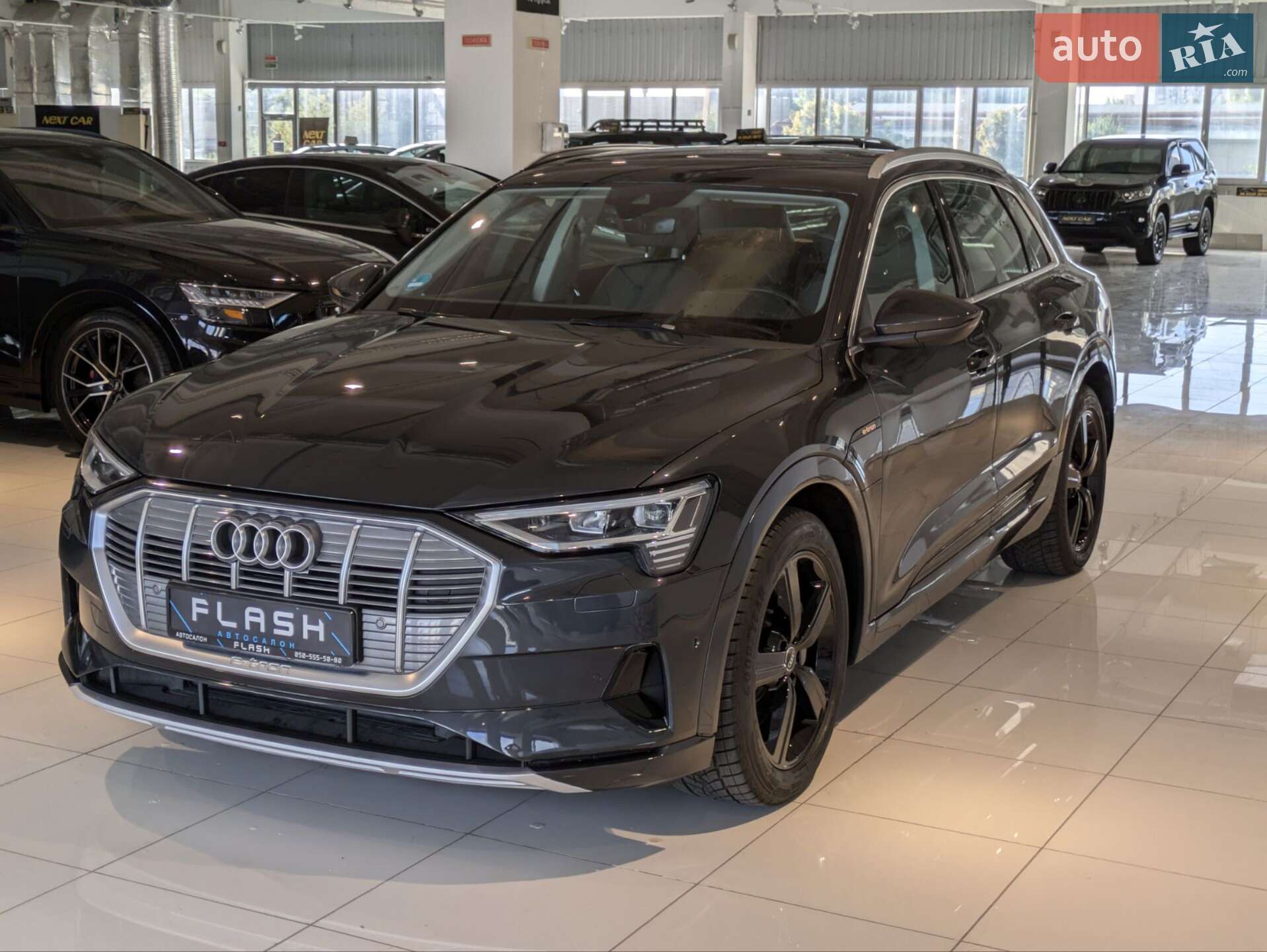 AUDI E-TRON 2022