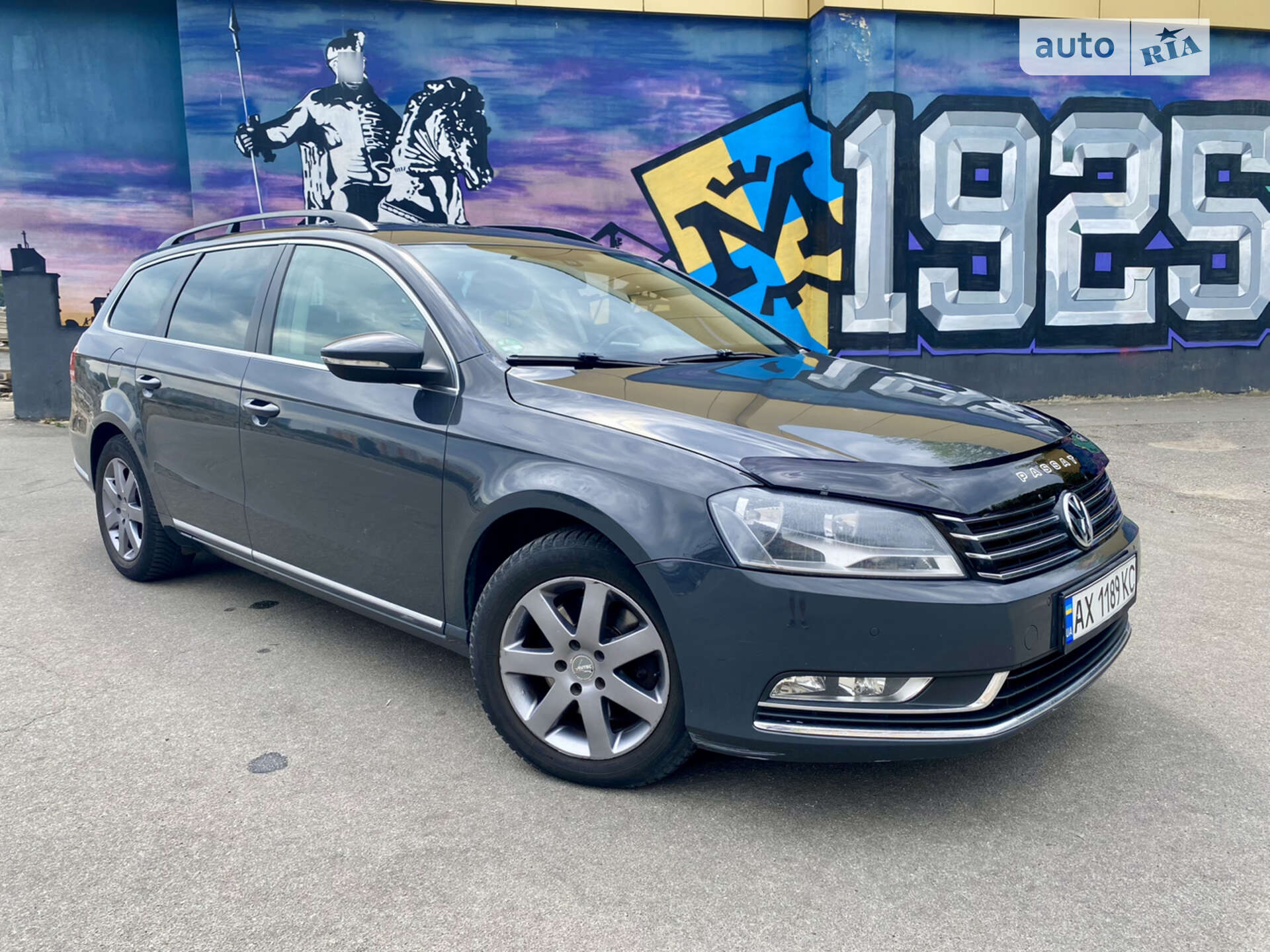 VOLKSWAGEN PASSAT 2011