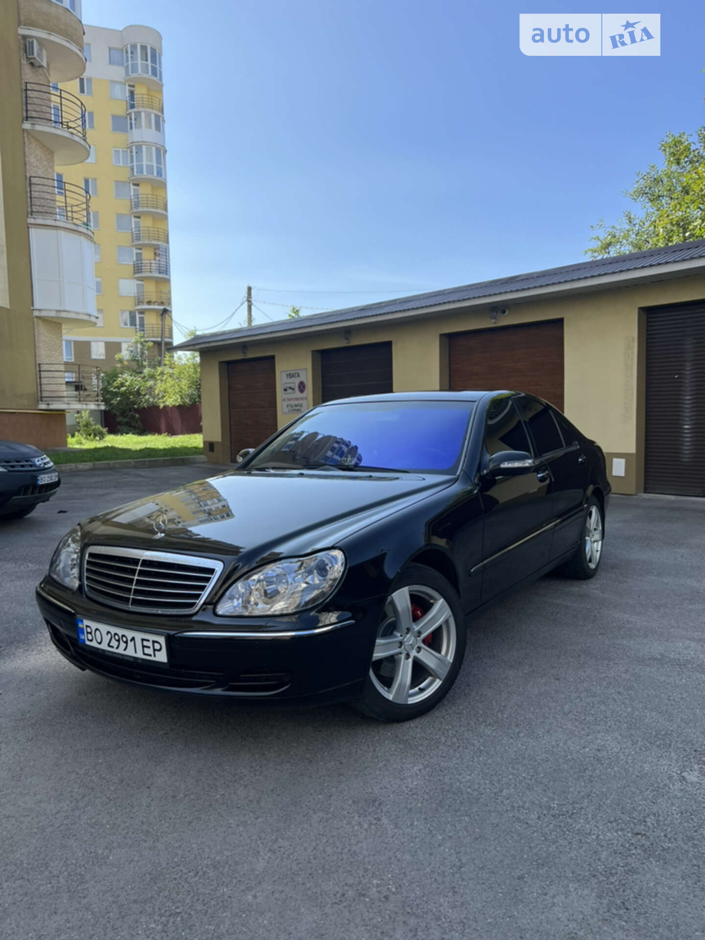 Mercedes-Benz S-Class 2005