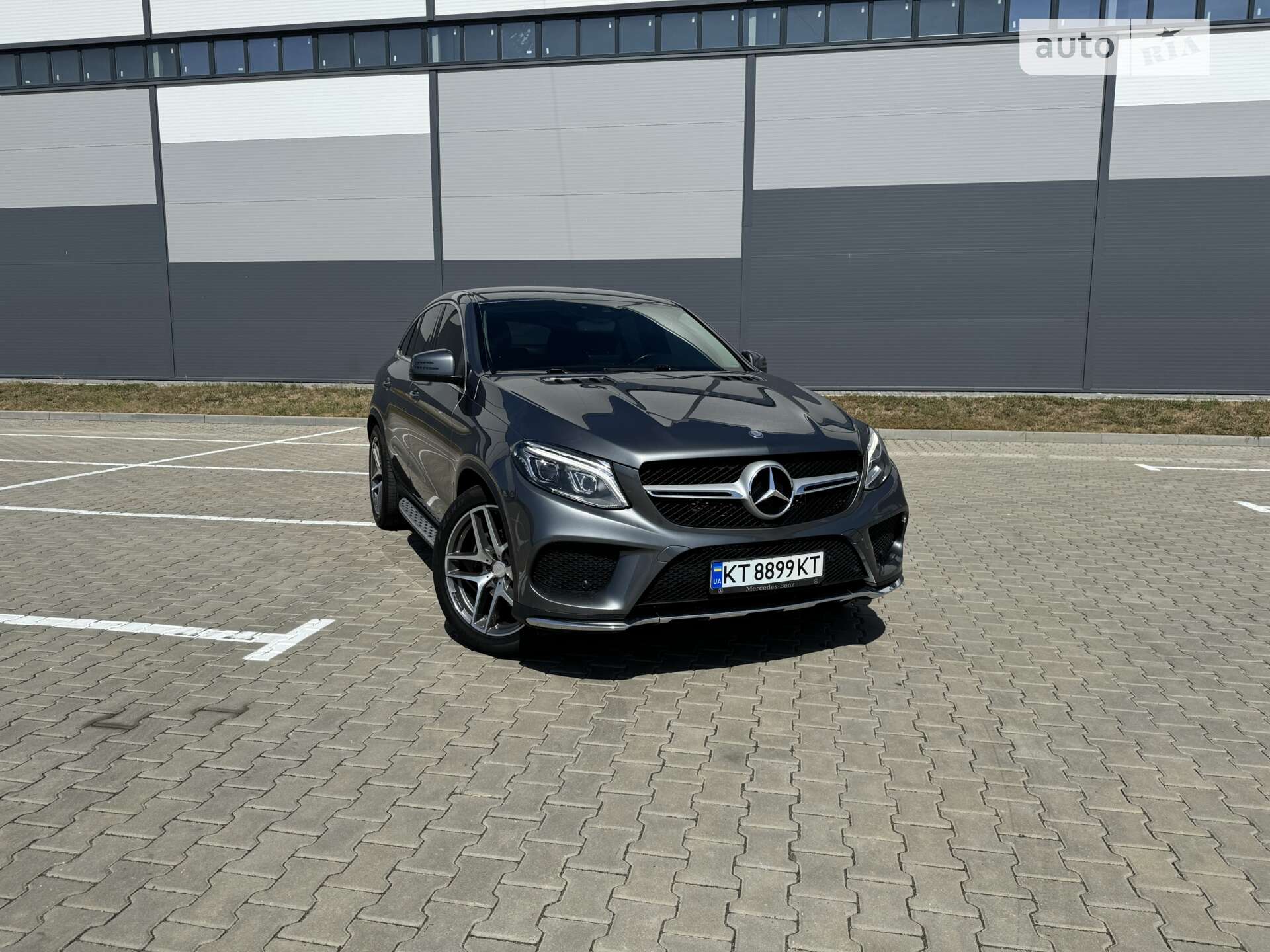 Головне фото звіту автомобіля MERCEDES-BENZ GLE 350D 2016