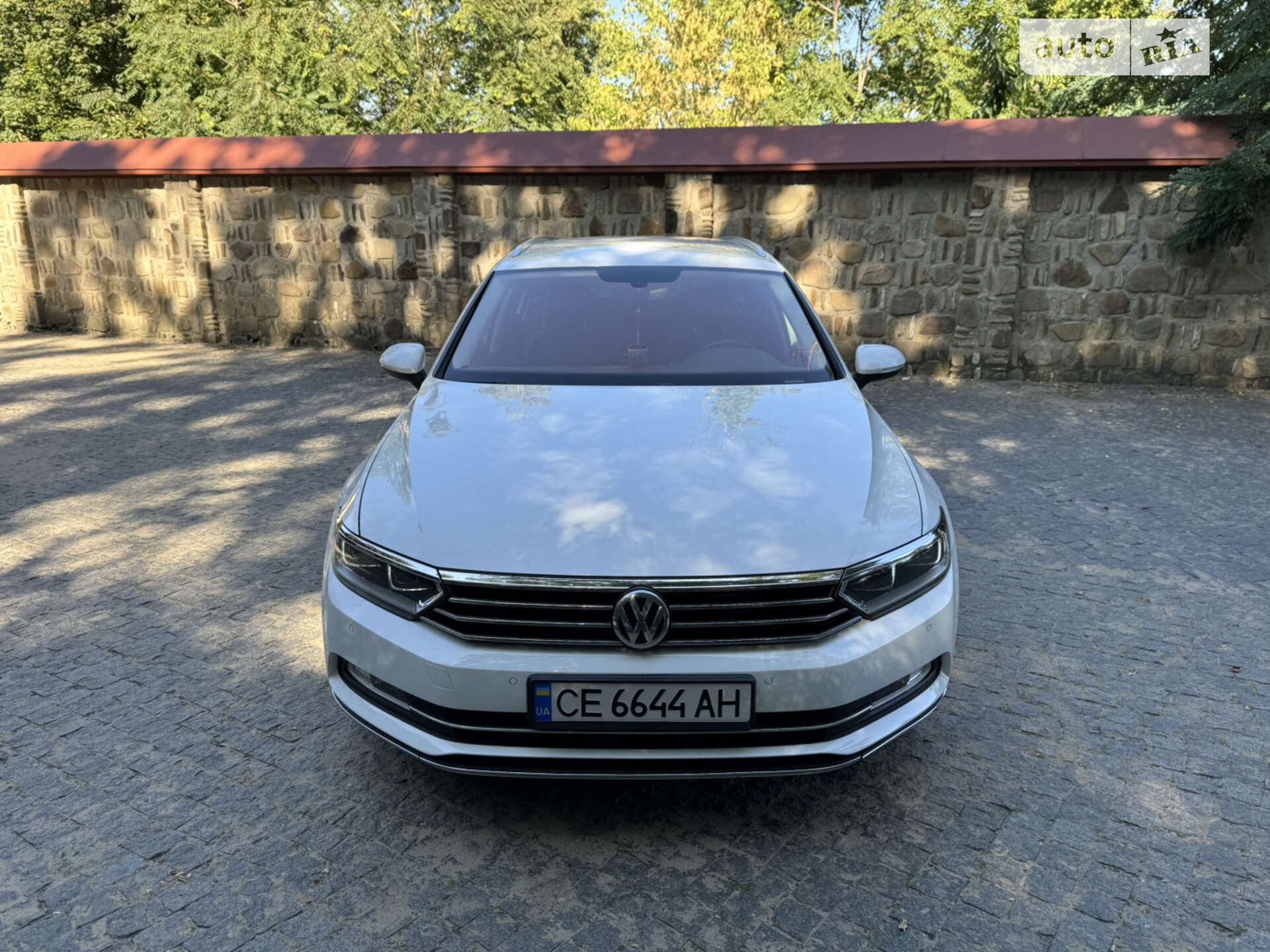VOLKSWAGEN PASSAT 2015