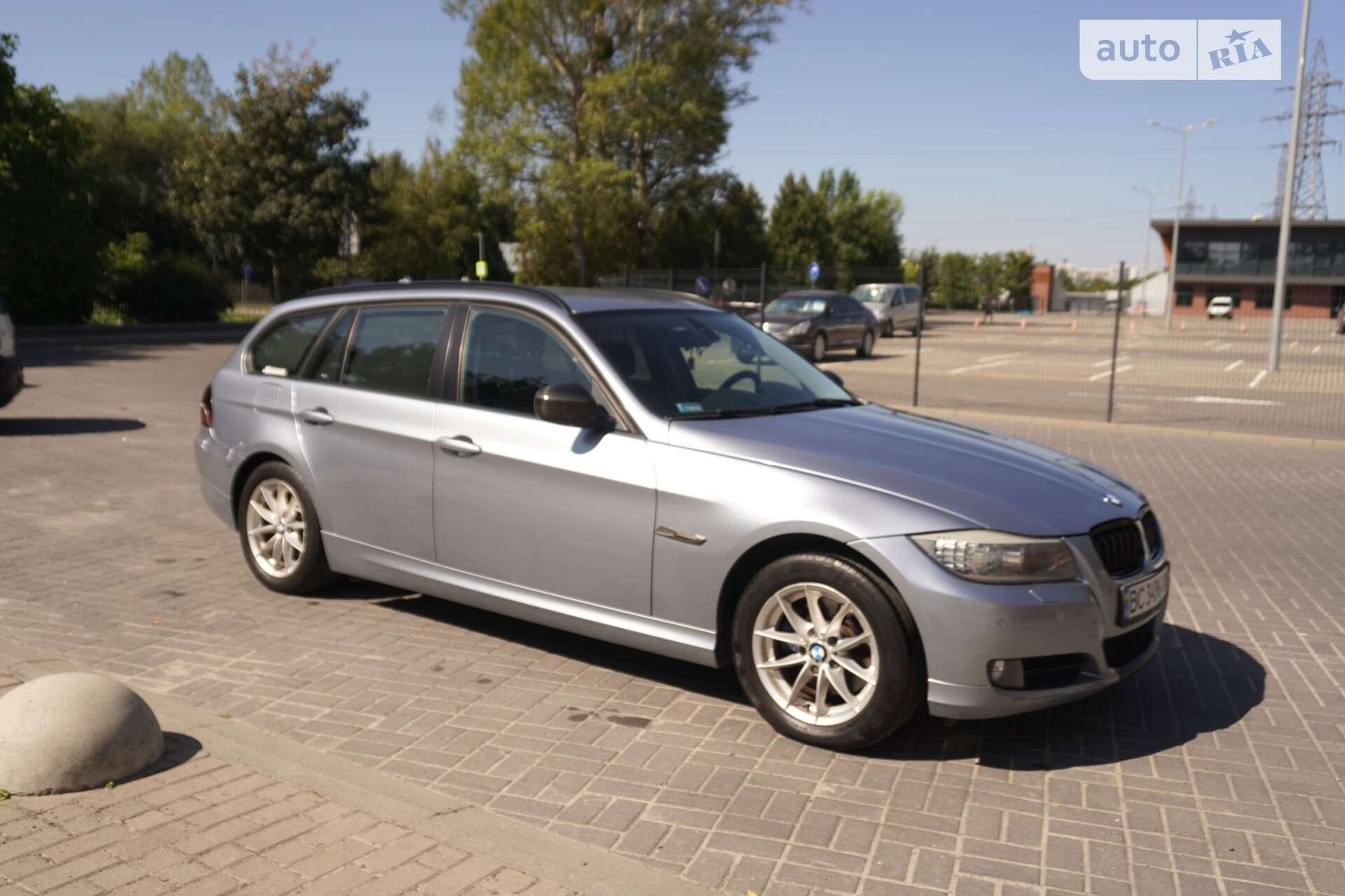 BMW 318 2010