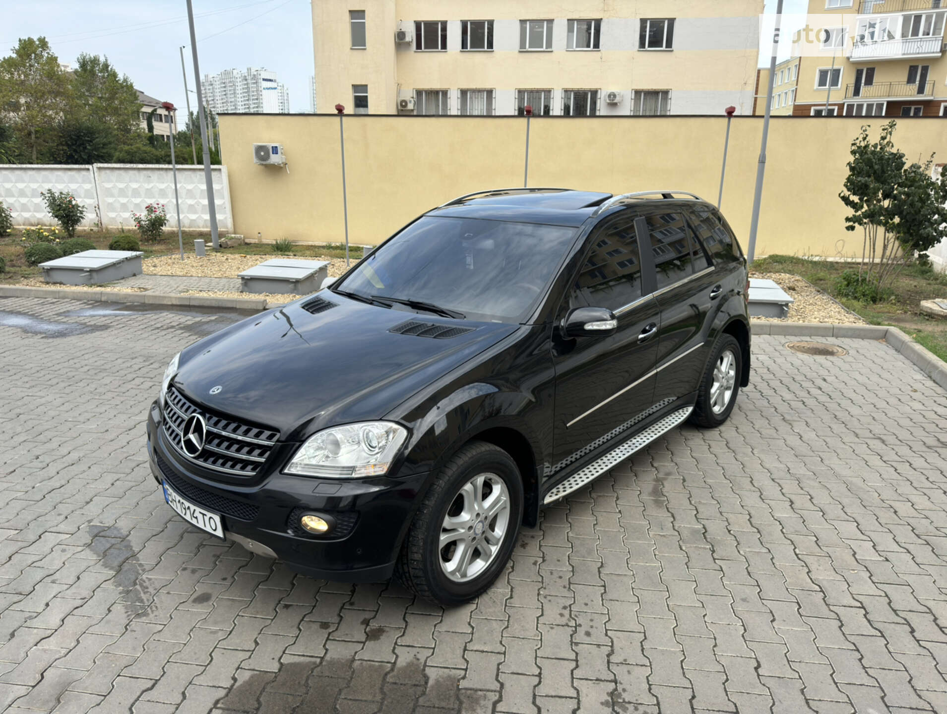 MERCEDES-BENZ ML 500 2006